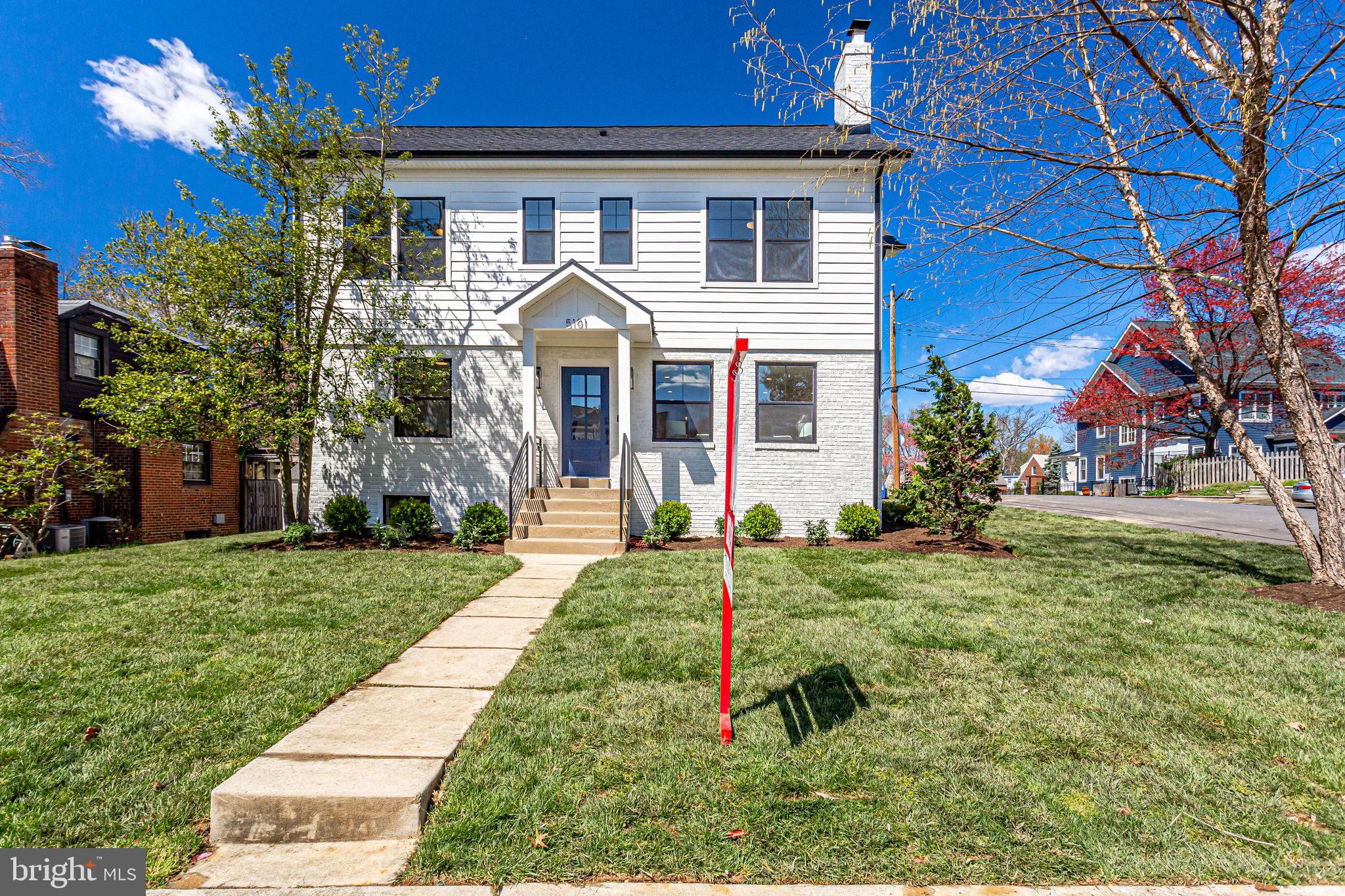 GARDEN CITY - Residential