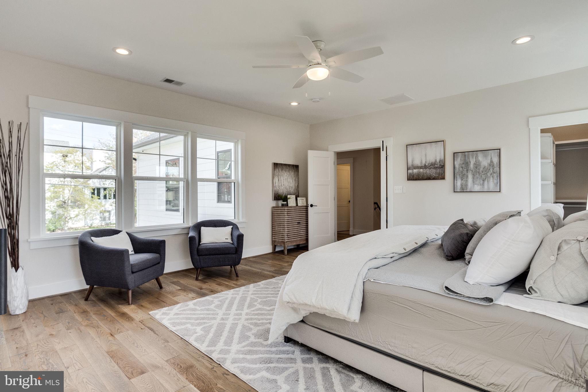 GARDEN CITY - Residential