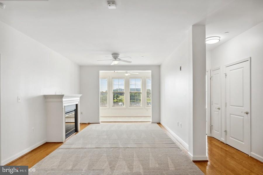 BELMONT BAY - Residential Lease