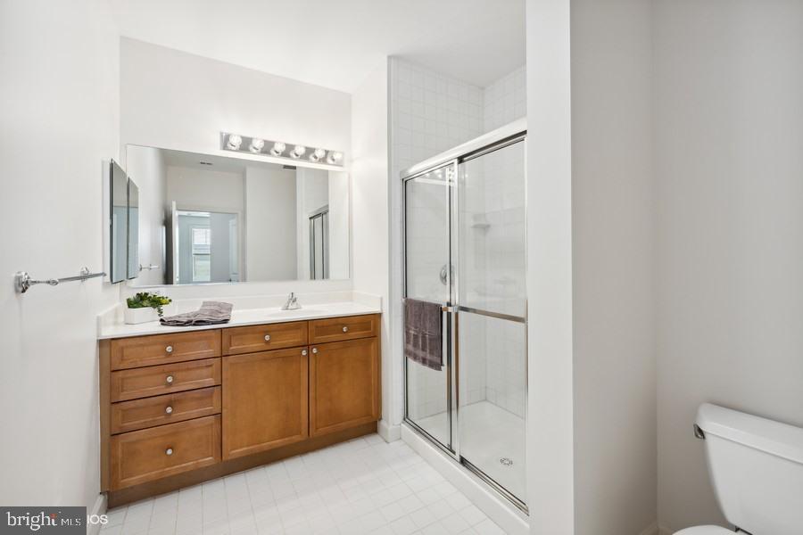 BELMONT BAY - Residential Lease