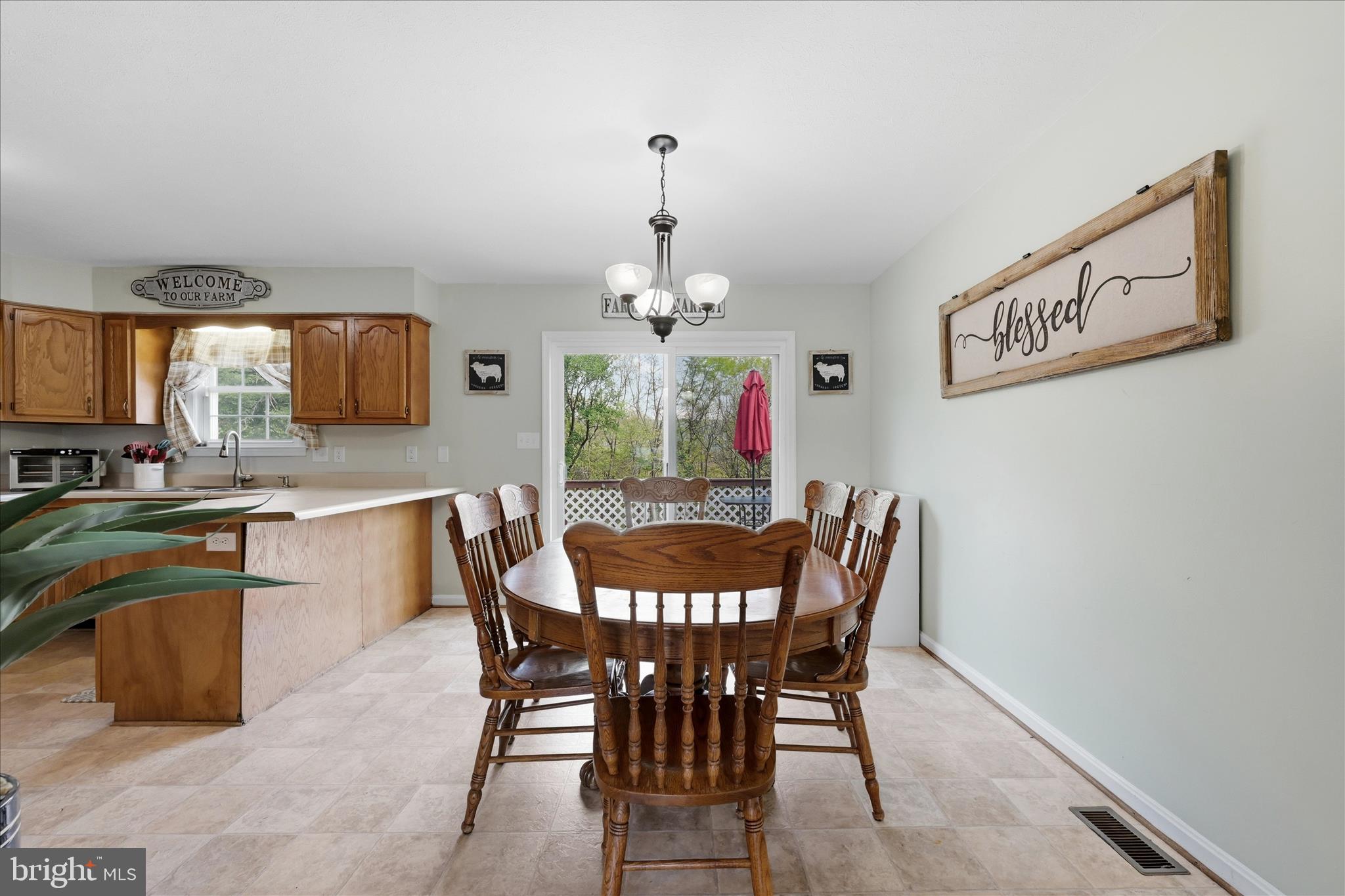 HILL BROOK - Residential