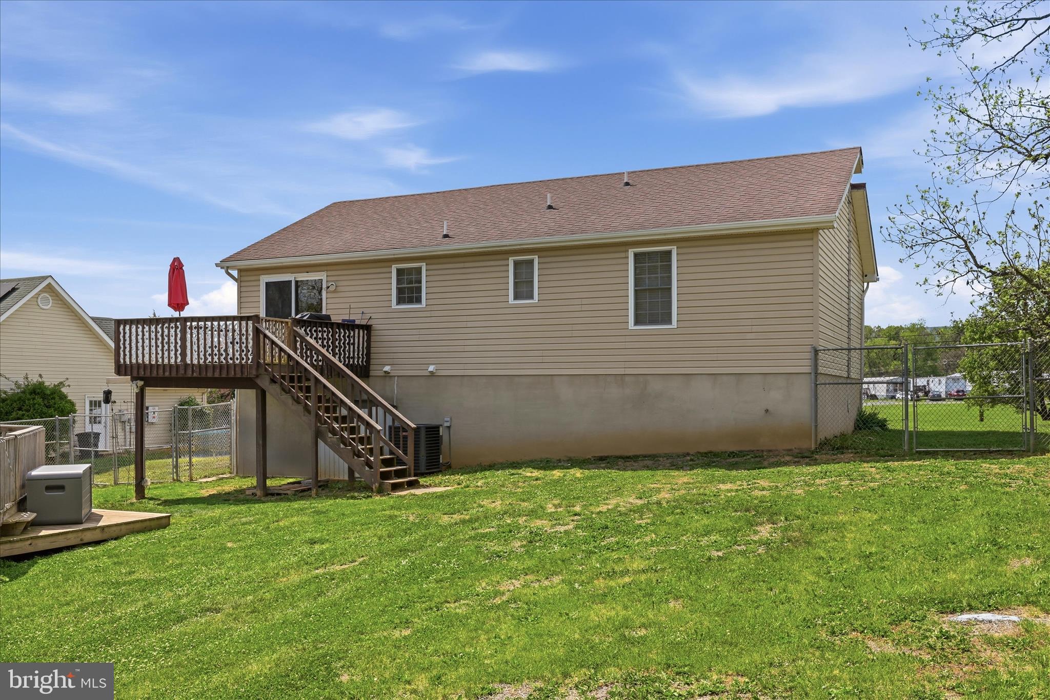 HILL BROOK - Residential