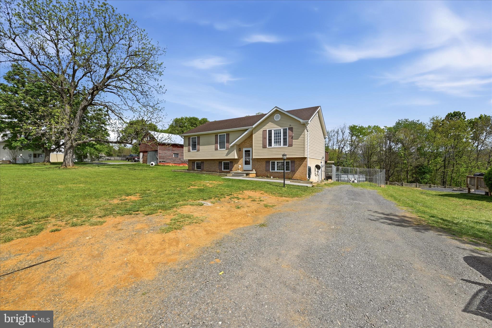 25996 OLD VALLEY PIKE