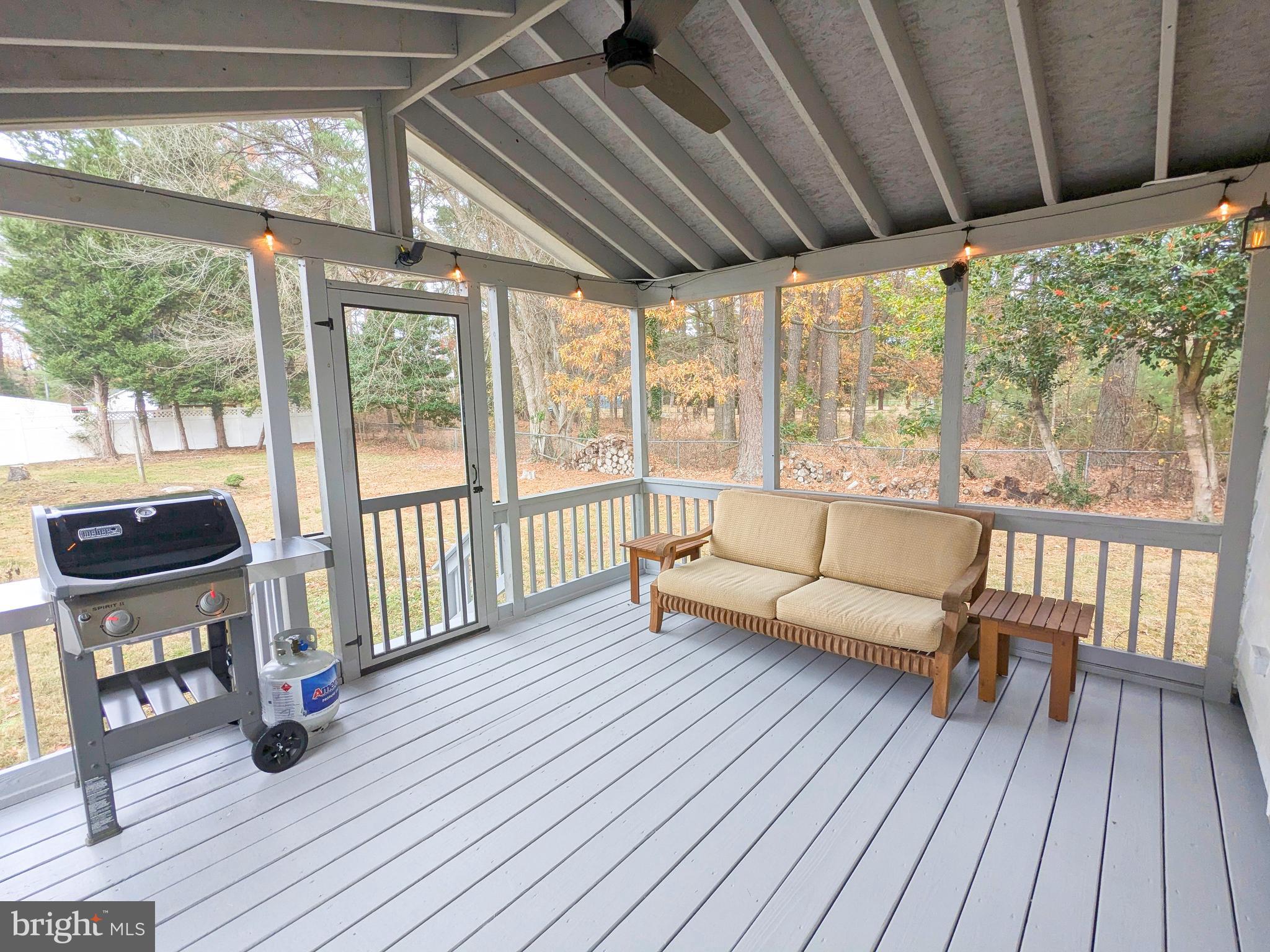 HARNESS CREEK PARK - Residential Lease