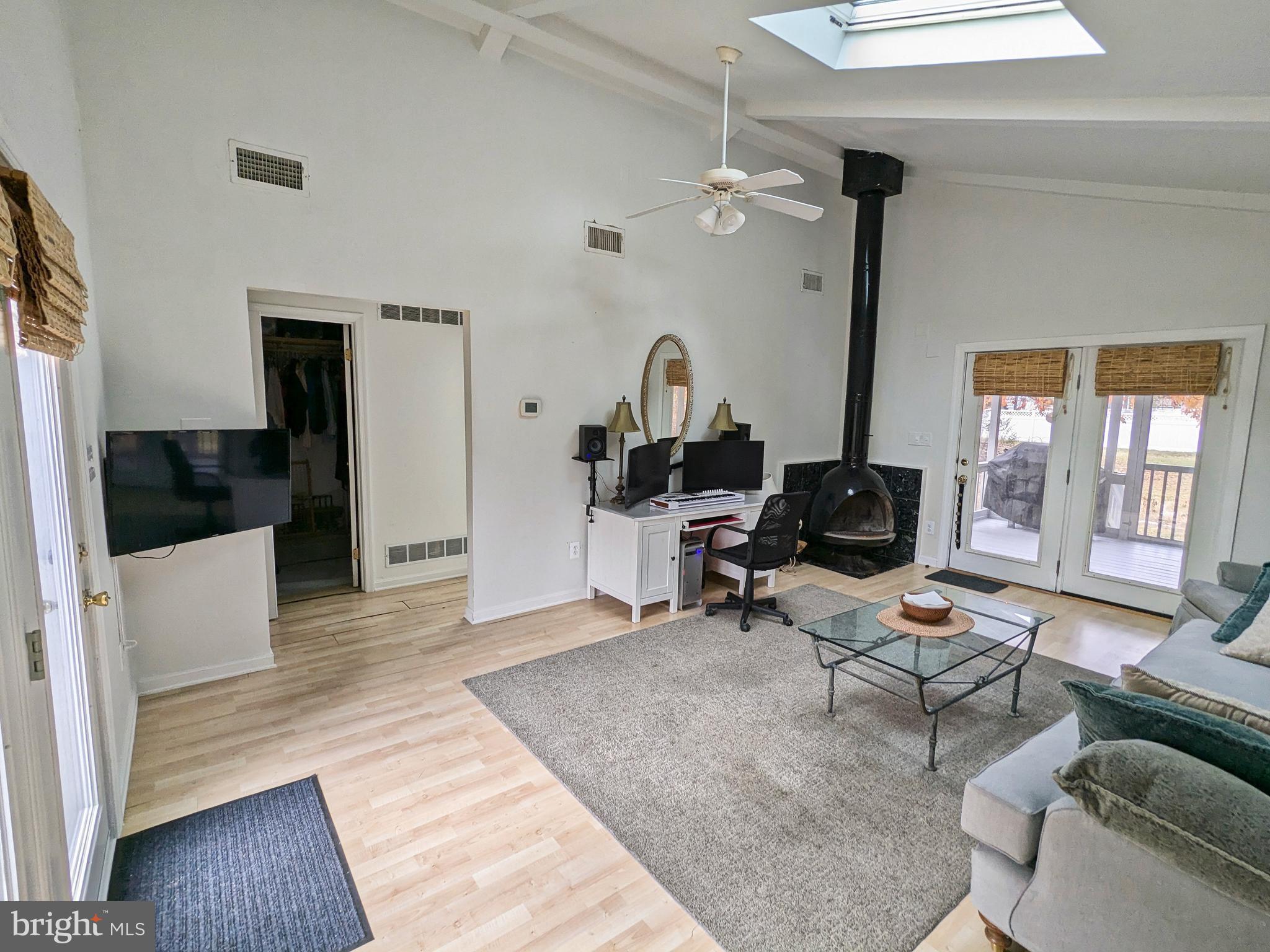 HARNESS CREEK PARK - Residential Lease