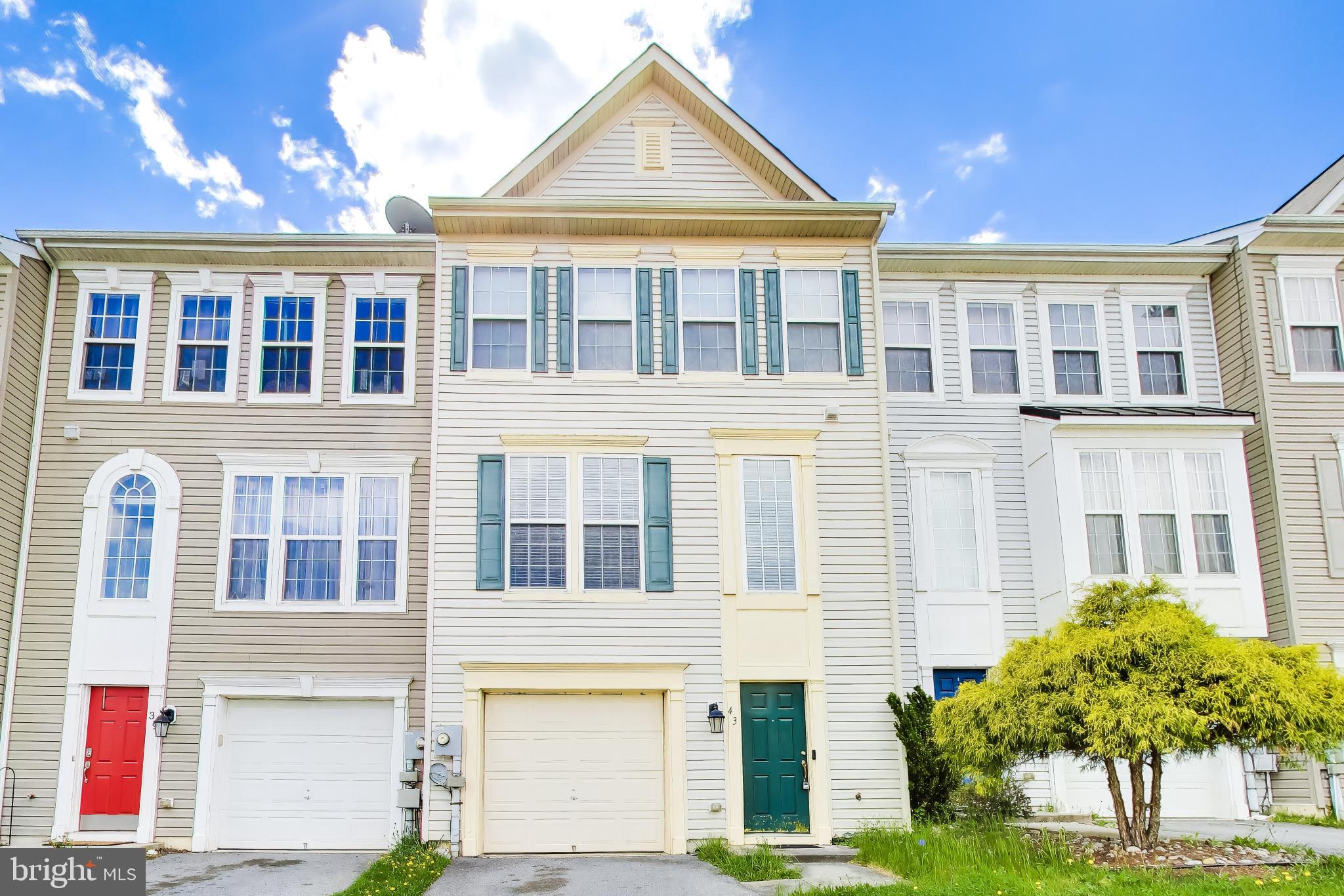 BERKELEY RIDGE - Residential