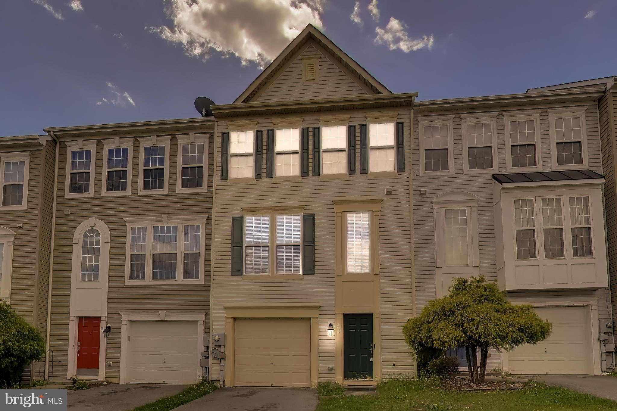 BERKELEY RIDGE - Residential