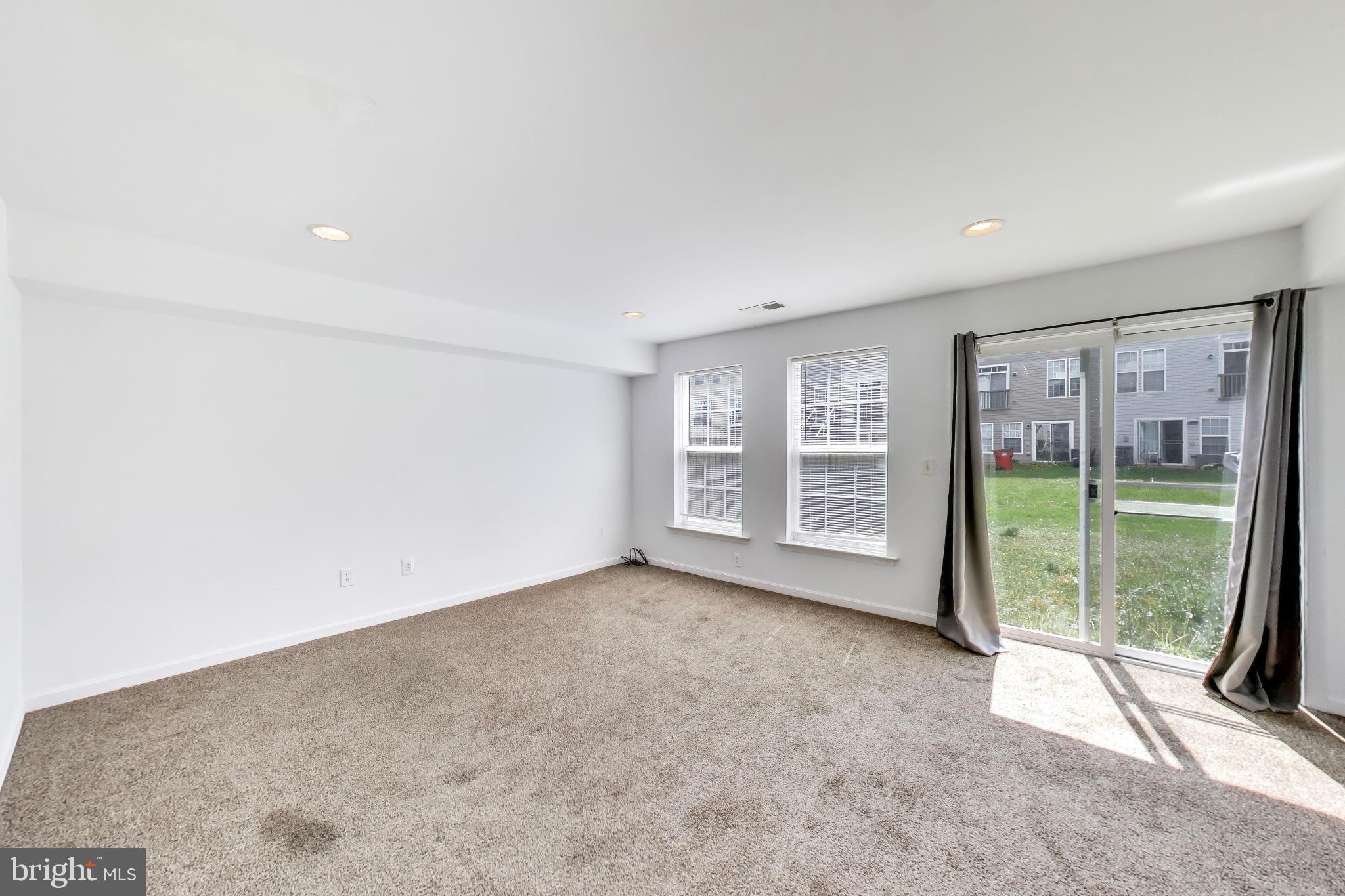 BERKELEY RIDGE - Residential