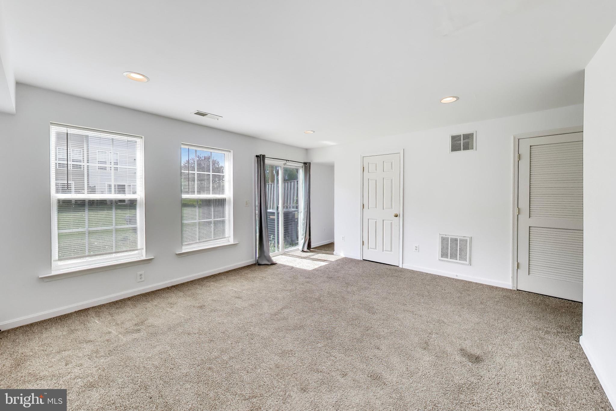 BERKELEY RIDGE - Residential