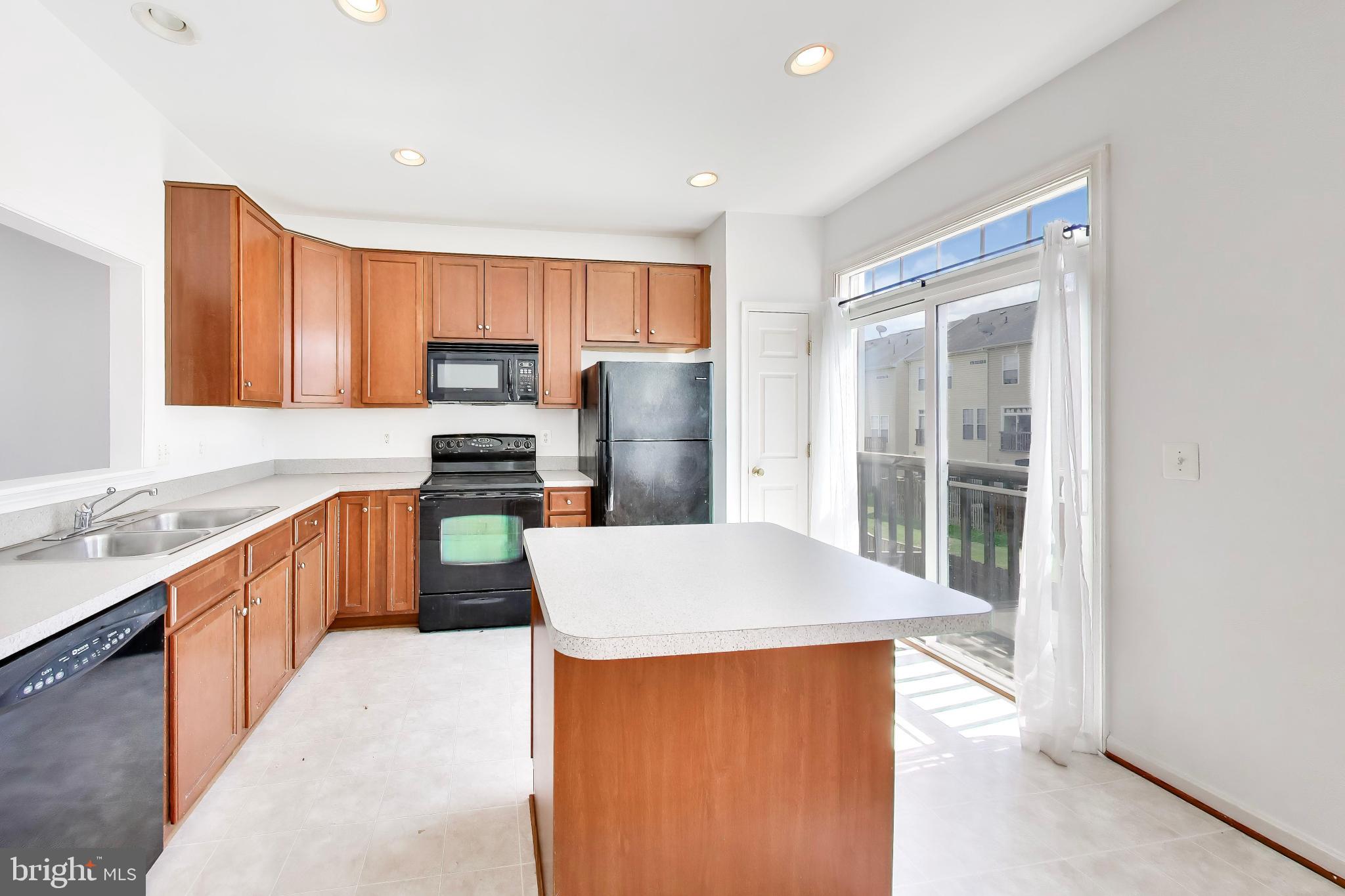 BERKELEY RIDGE - Residential