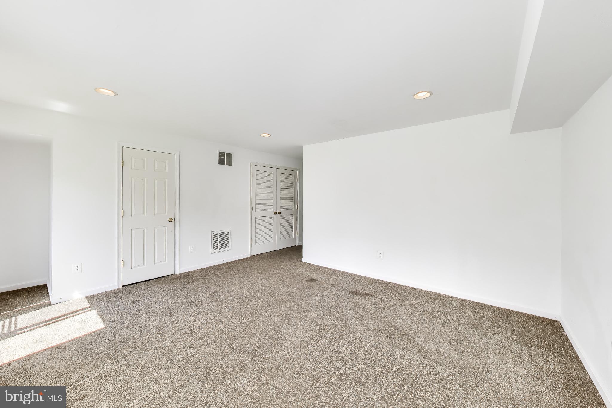 BERKELEY RIDGE - Residential