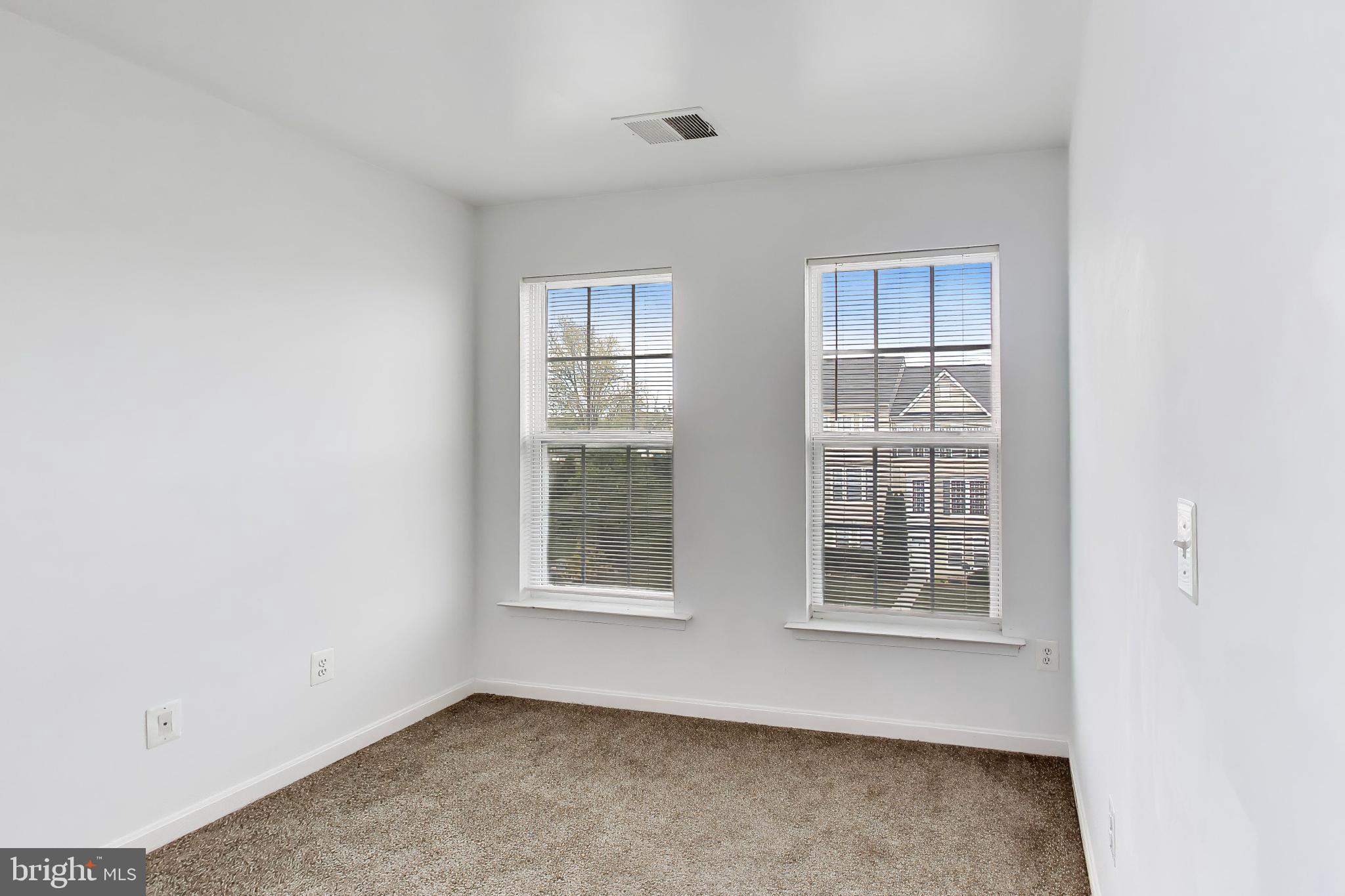 BERKELEY RIDGE - Residential