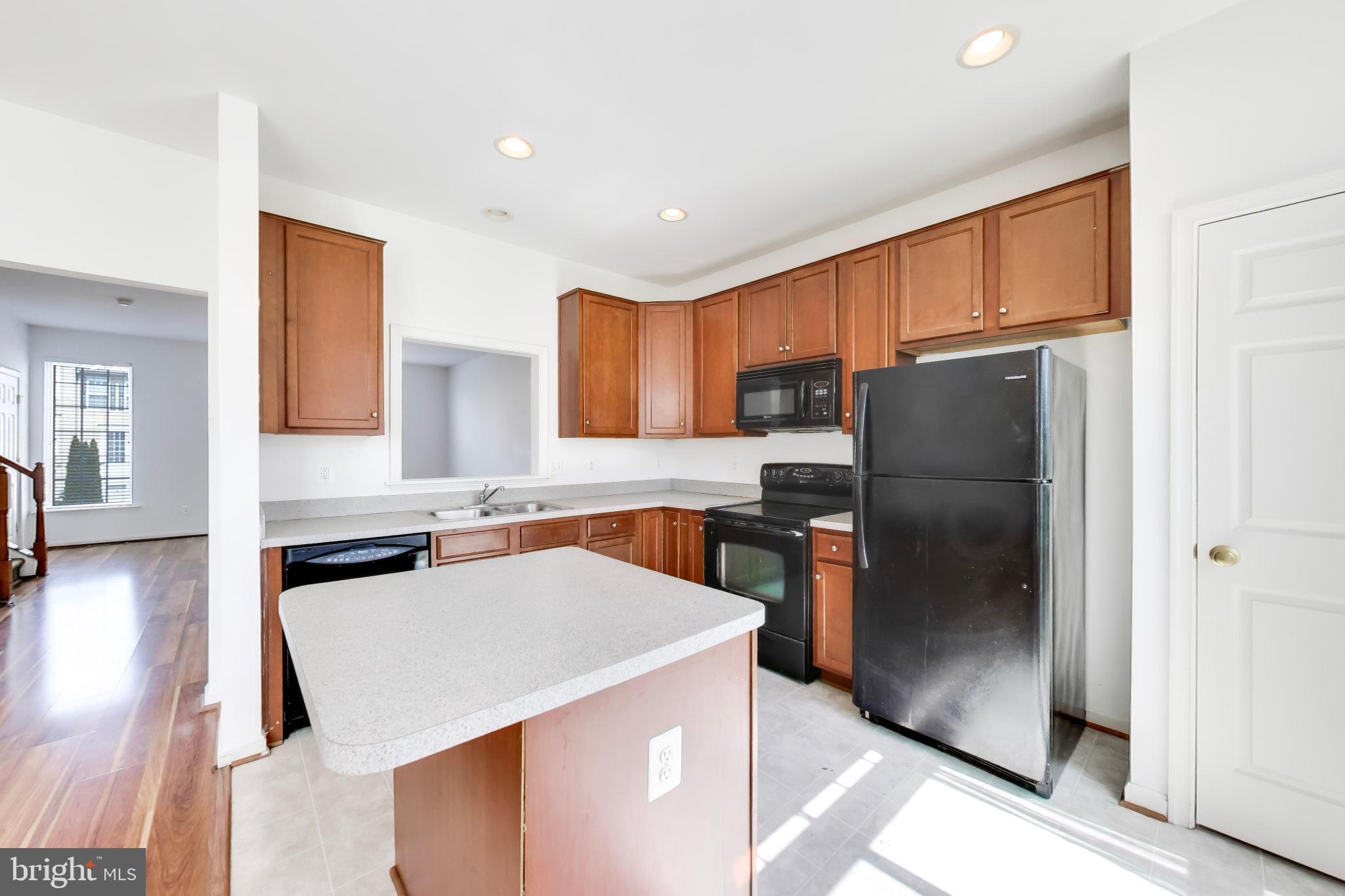 BERKELEY RIDGE - Residential