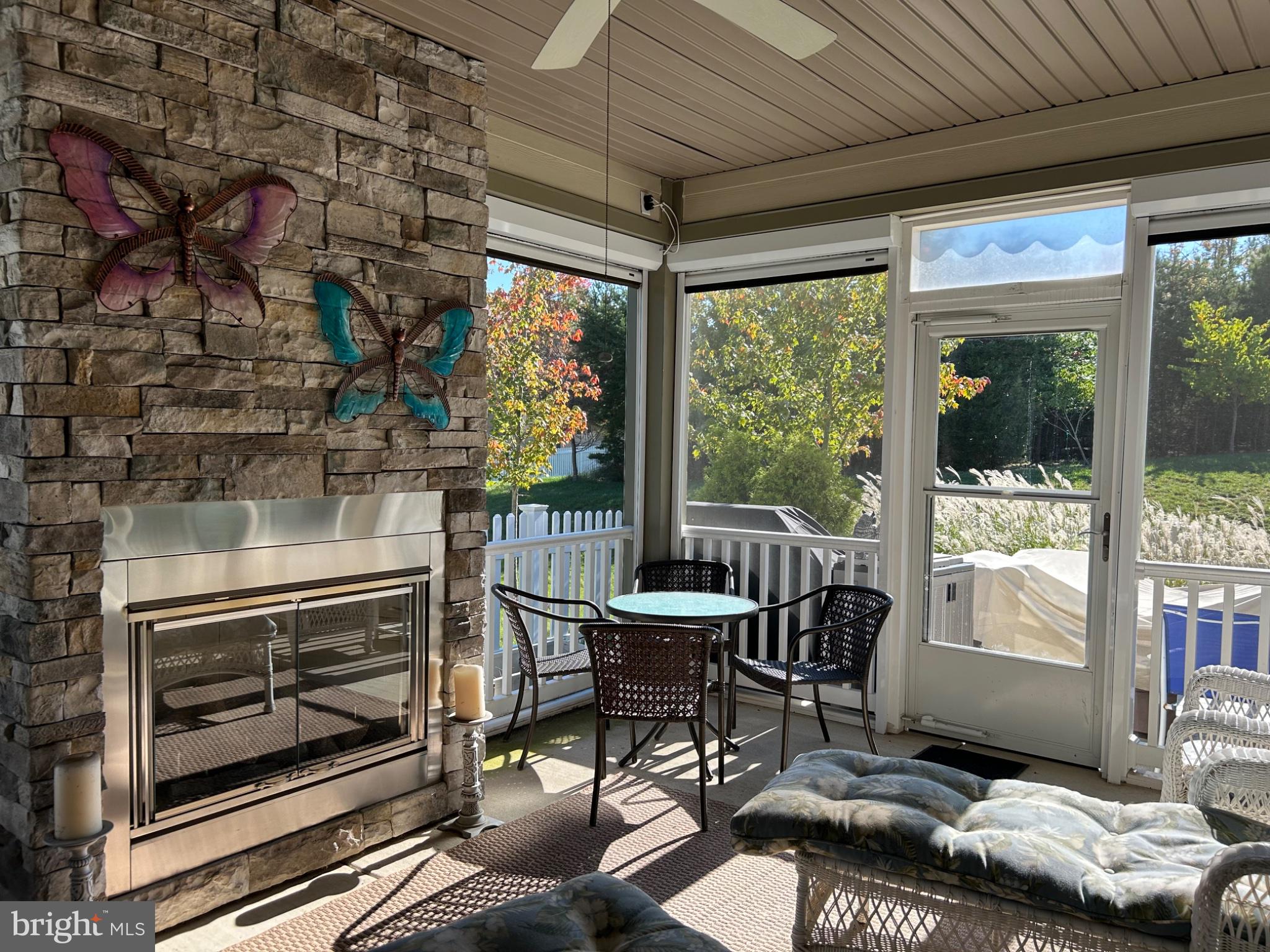 108 TOWHEE DRIVE