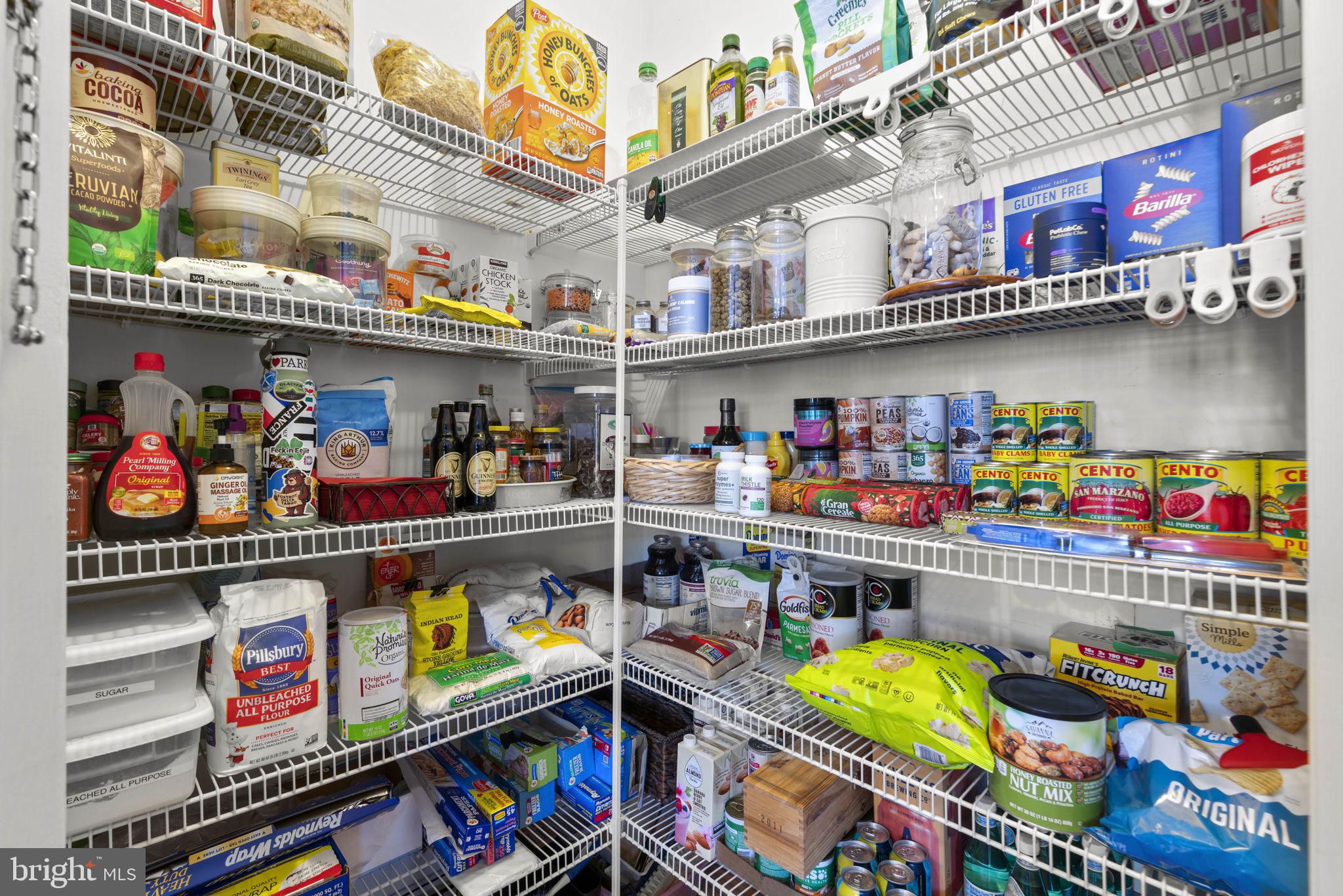 LAKELANDS - Residential