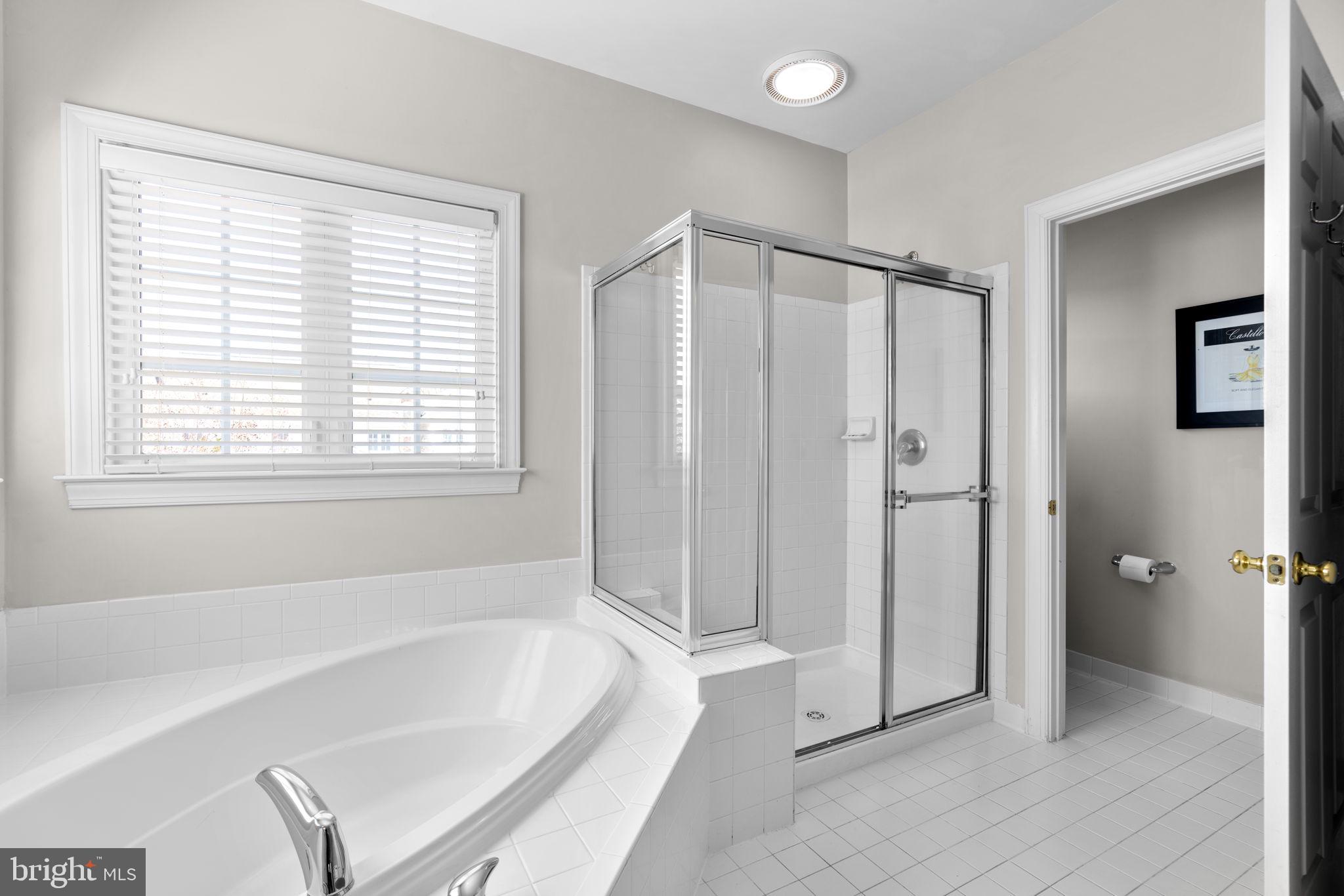 LAKELANDS - Residential