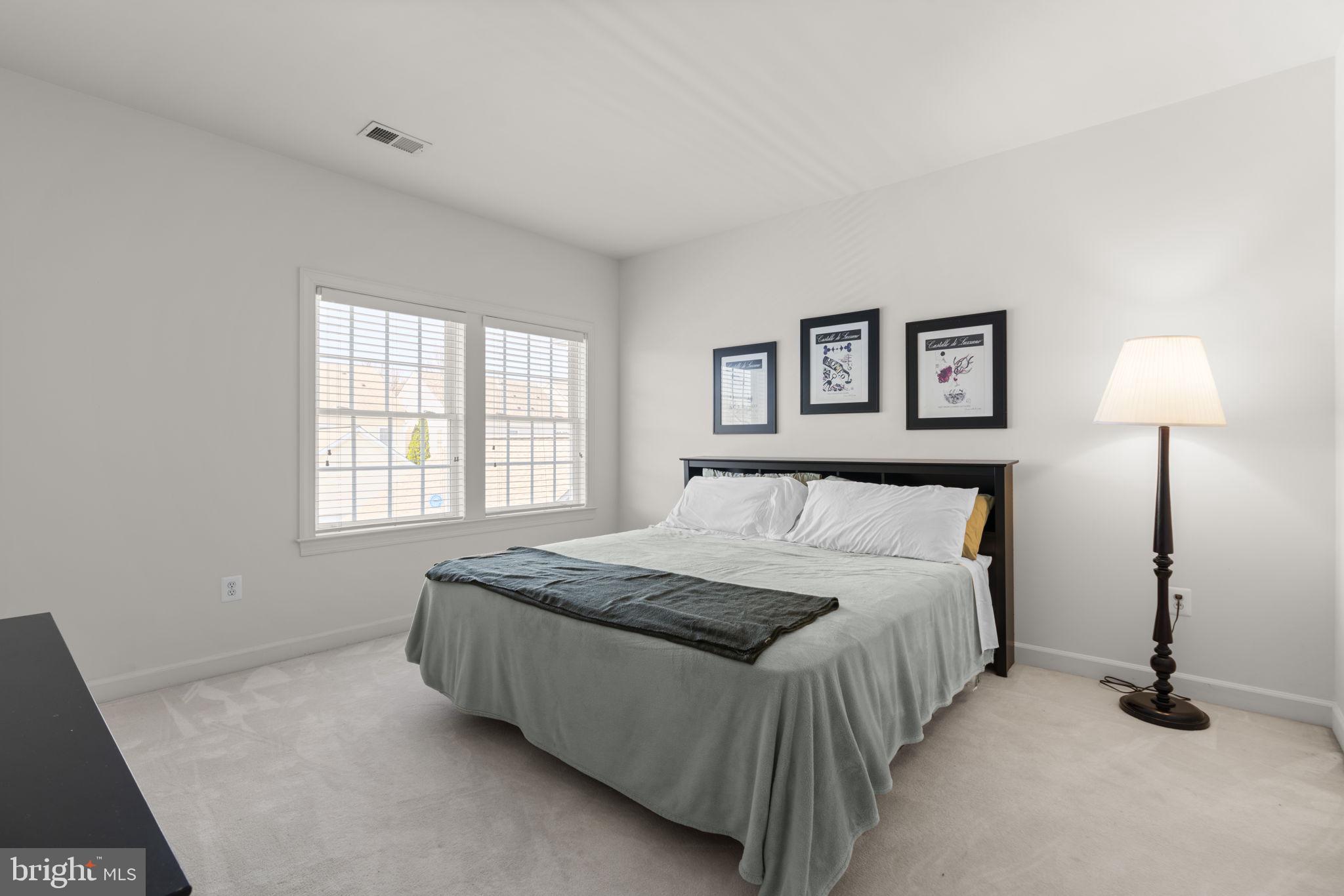 LAKELANDS - Residential