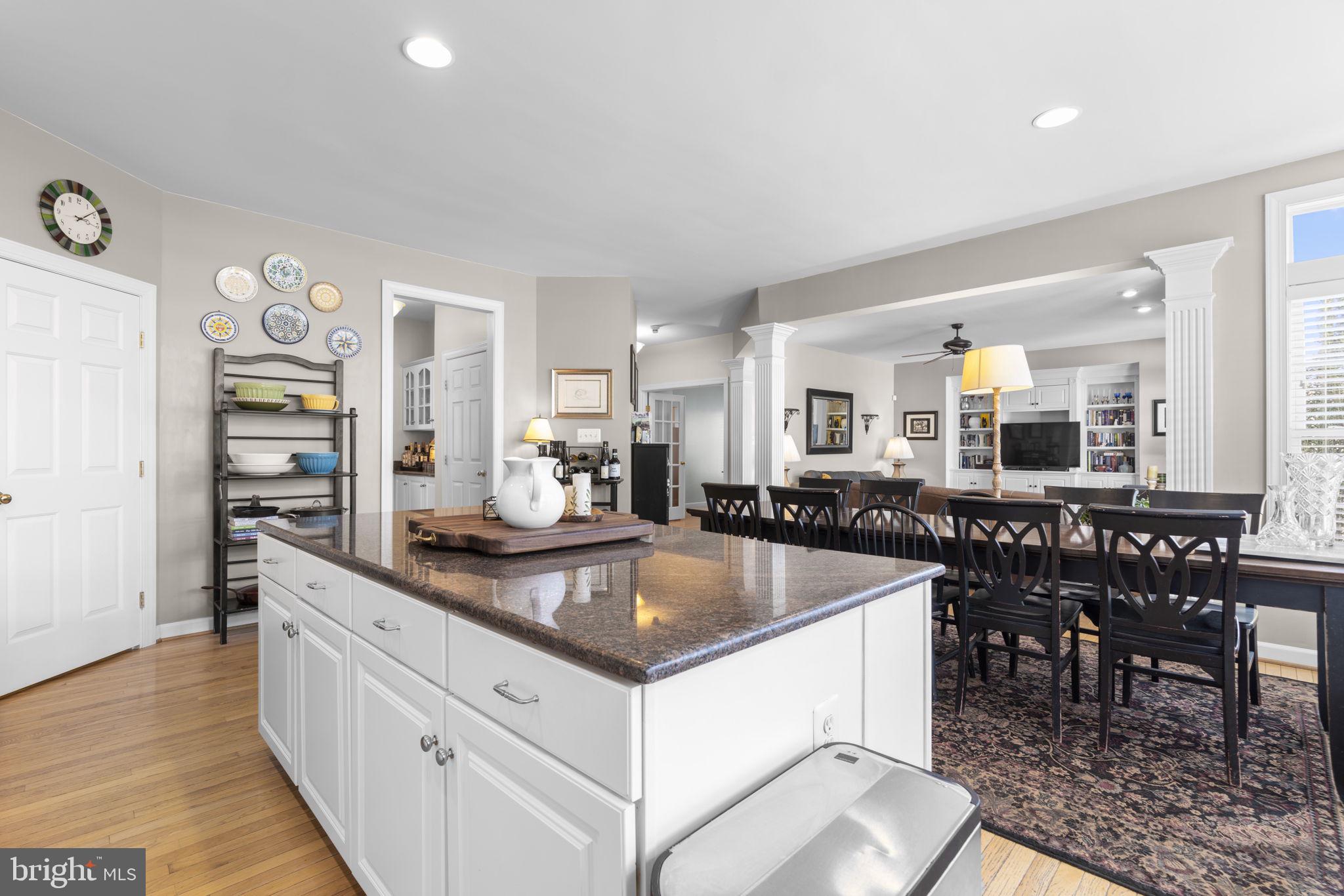 LAKELANDS - Residential