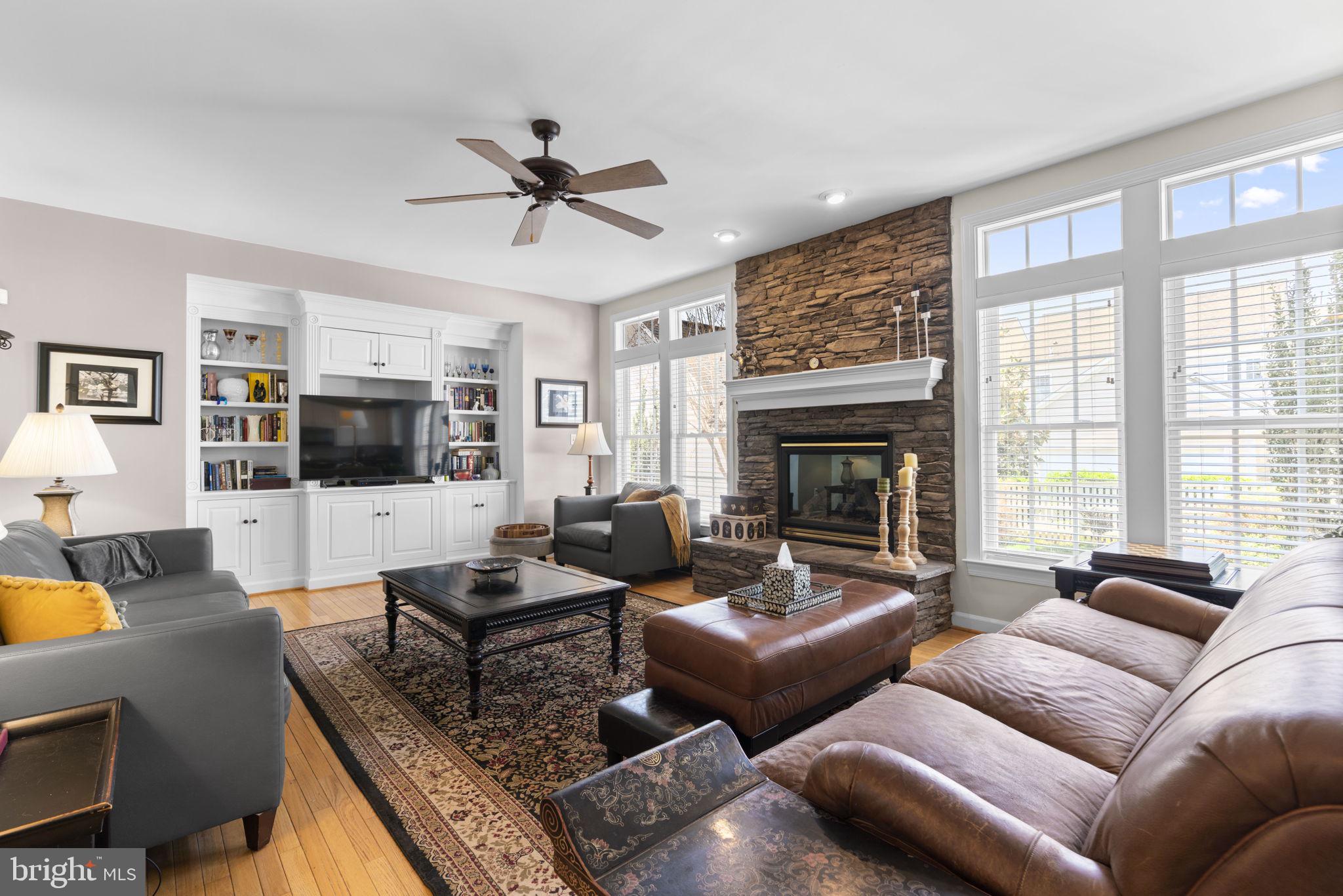 LAKELANDS - Residential