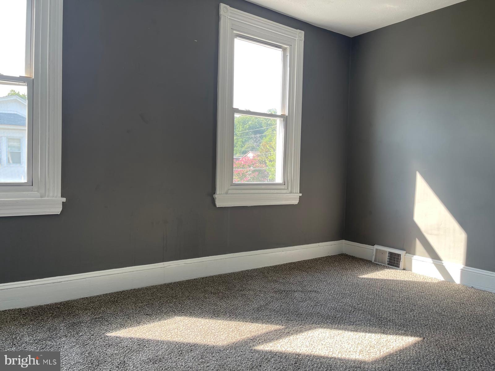 CHELTENHAM - Residential