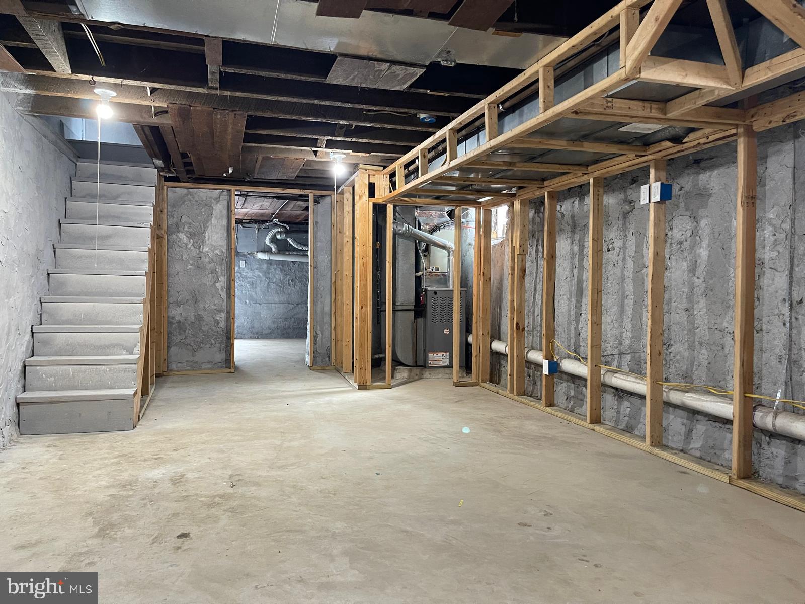 CHELTENHAM - Residential