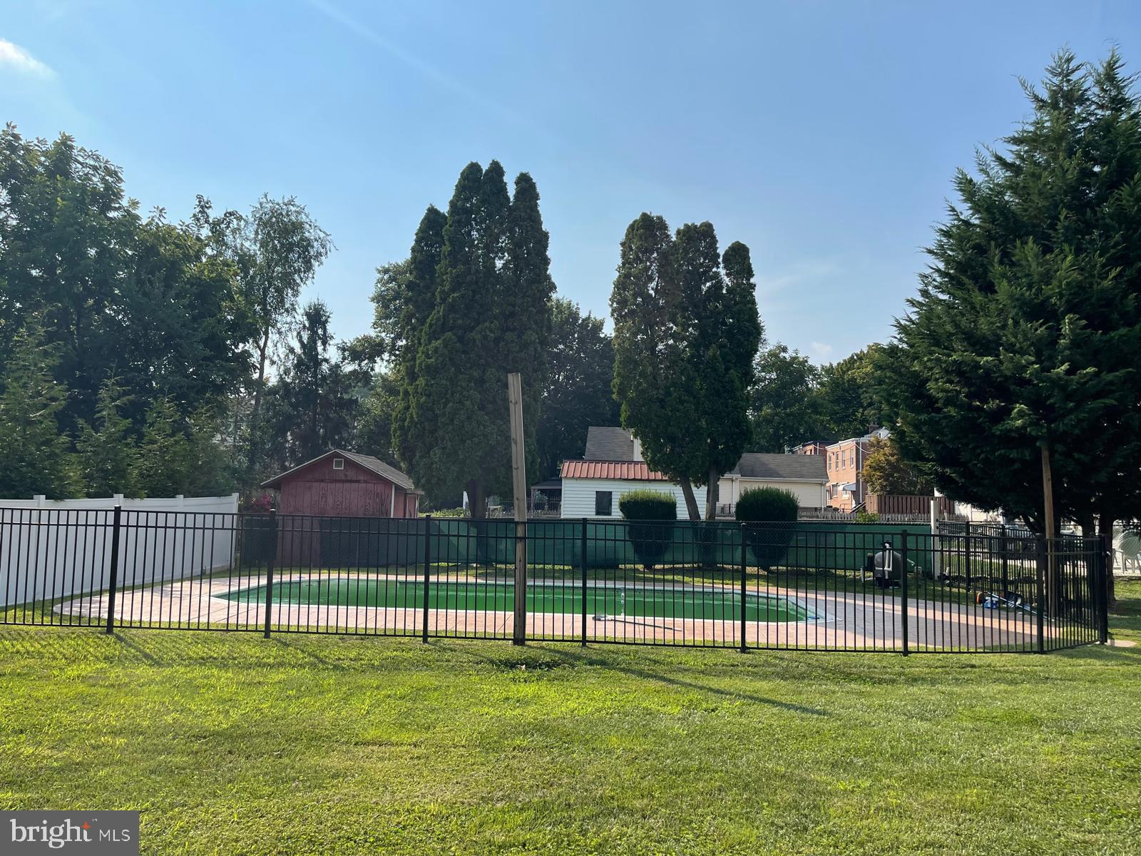 CHELTENHAM - Residential