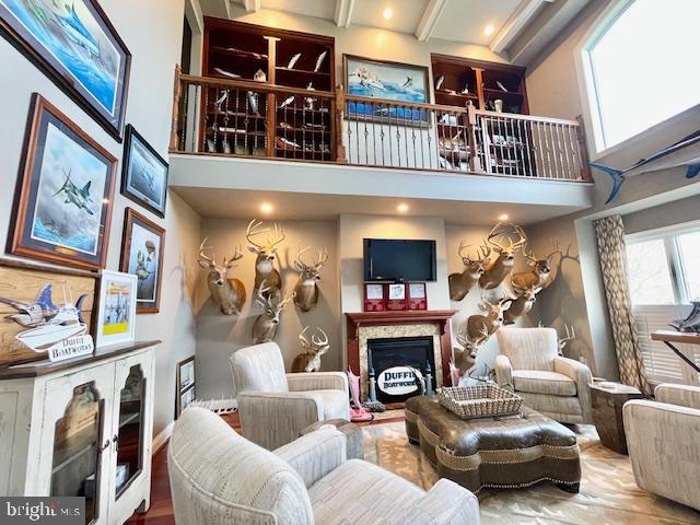 CAPTAINS HILL - Residential