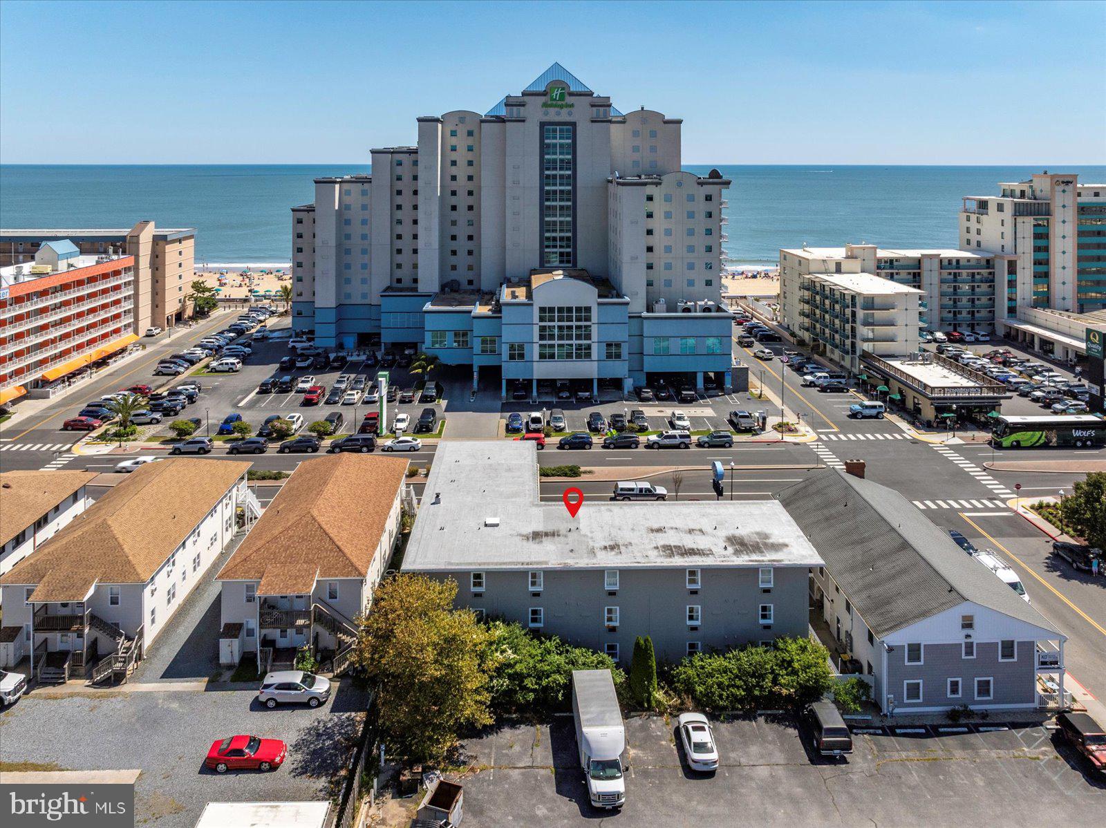 1705 N BALTIMORE AVENUE