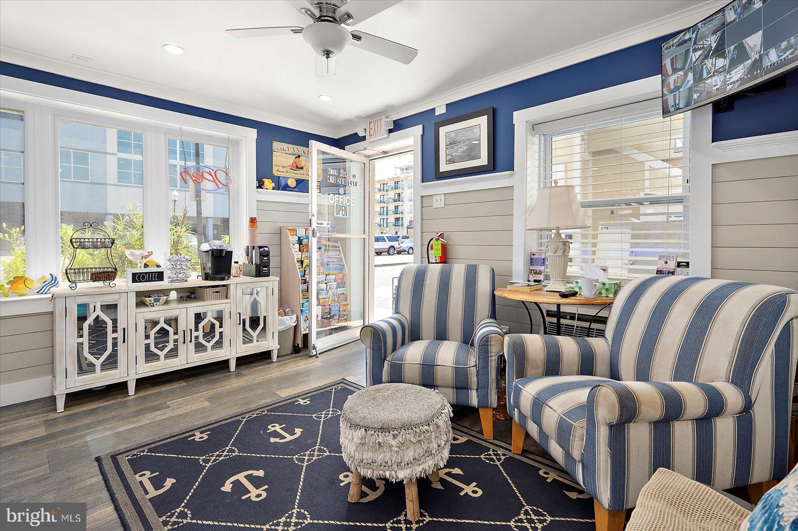 1705 N BALTIMORE AVENUE