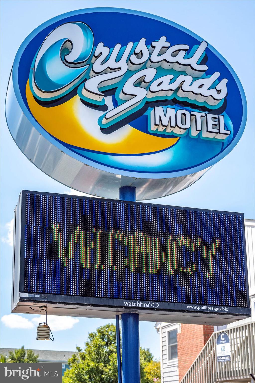 1705 N BALTIMORE AVENUE