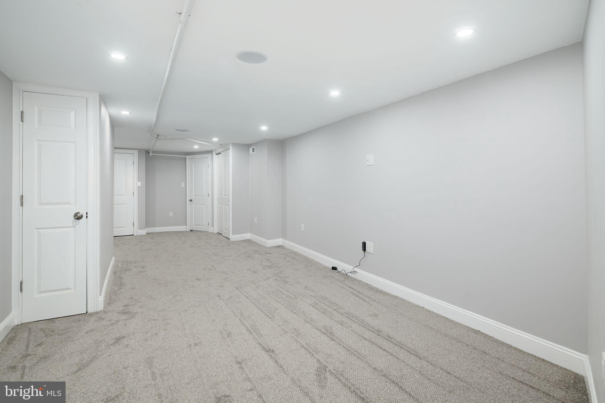 GERMANTOWN - Residential