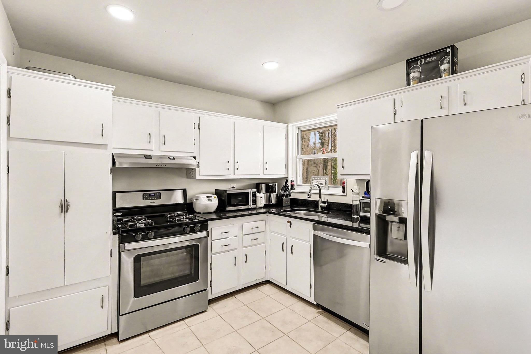 NORTH SPRINGFIELD - Residential