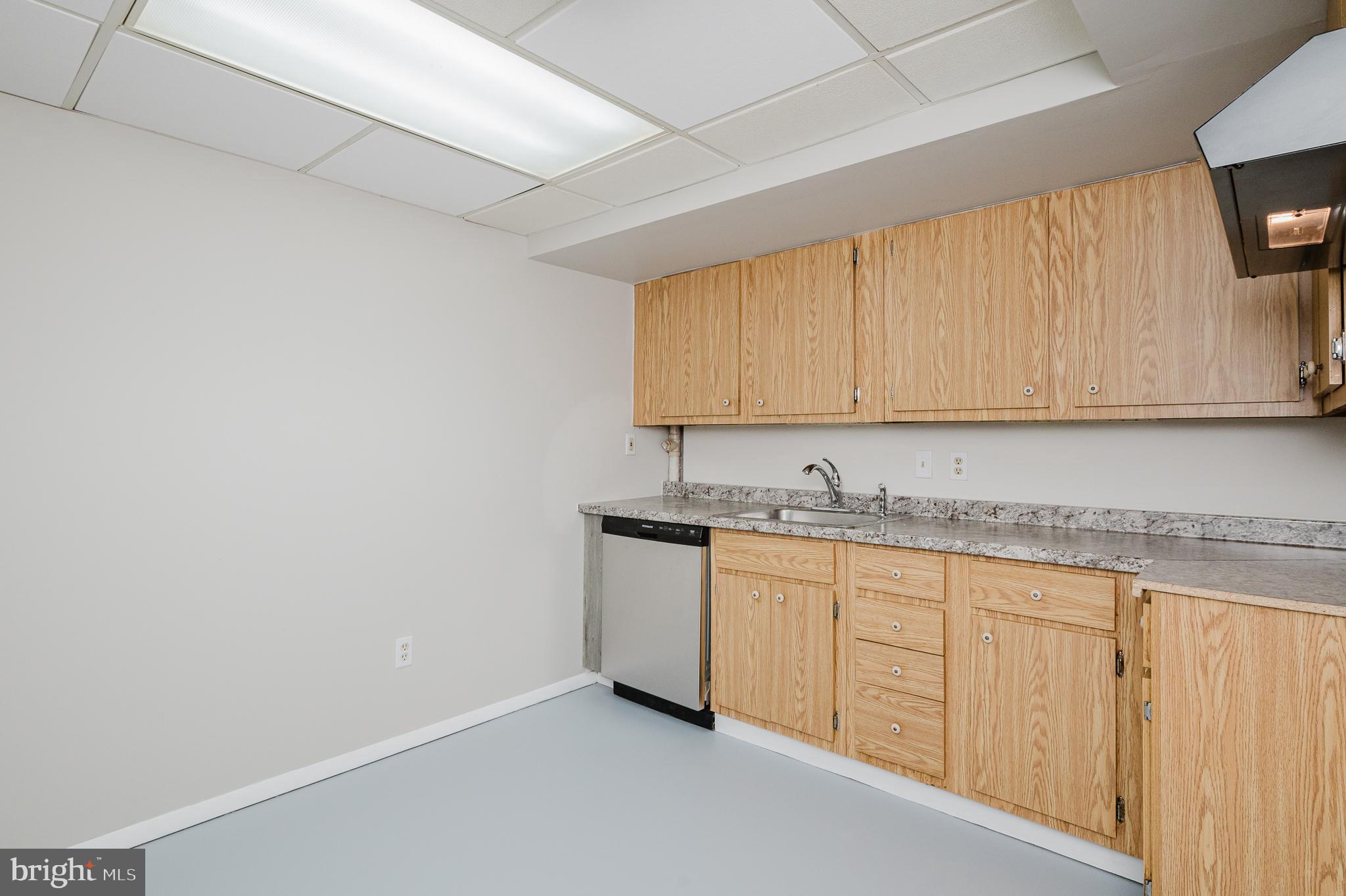 CHAPEL HILL - Residential Lease