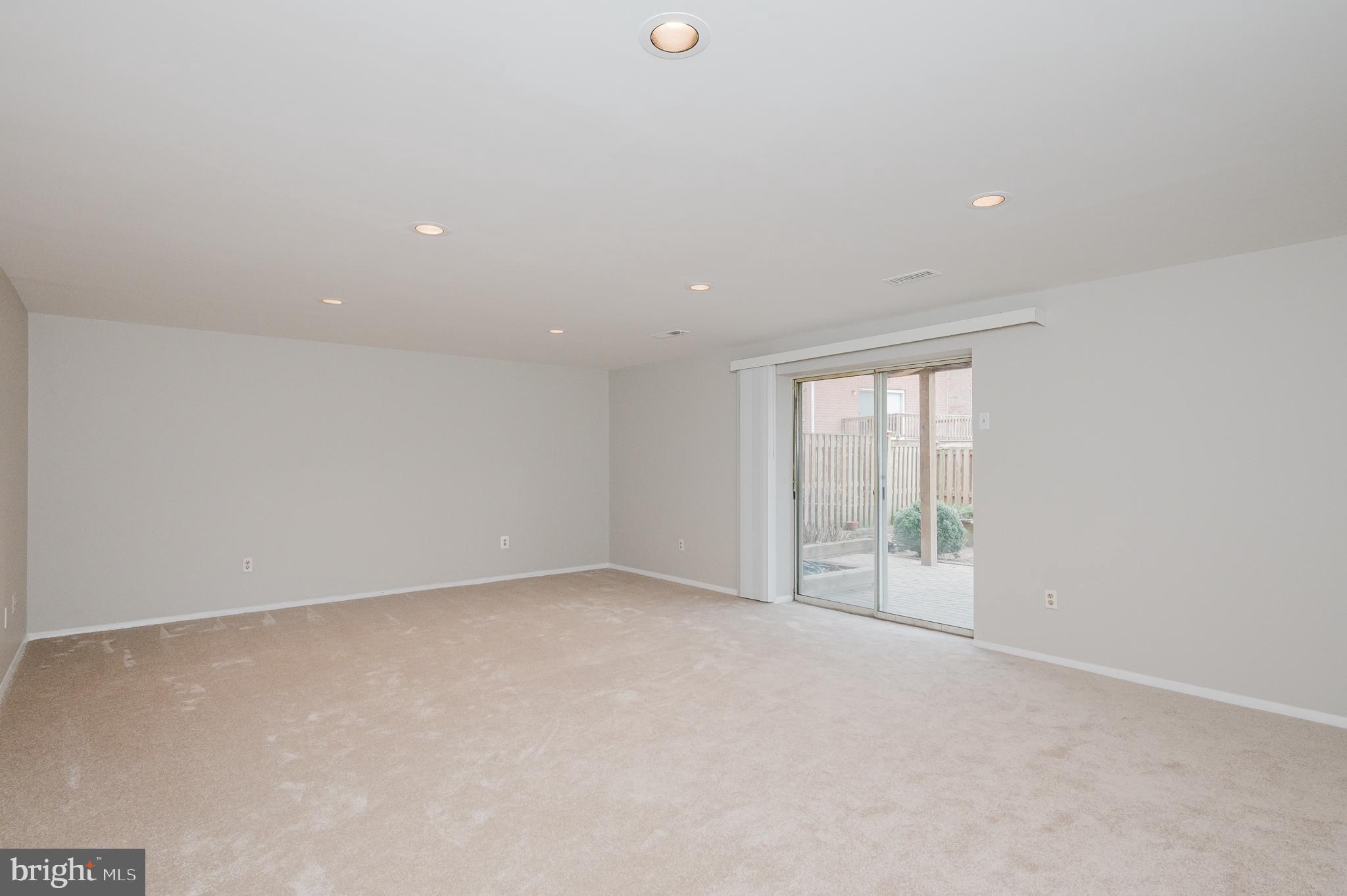 CHAPEL HILL - Residential Lease