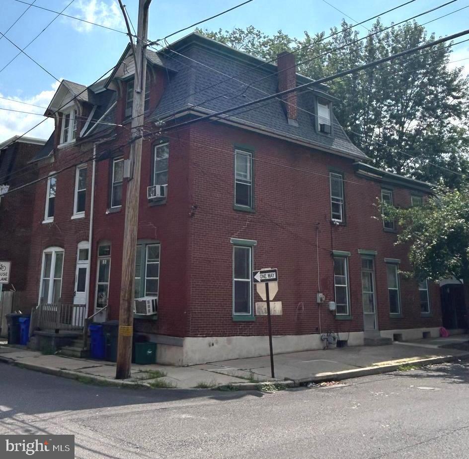 INVESTOR ALERT! - Welcome to this Pottstown home that brings a lot of charm! This property has New LVP Flooring (2024) & 5 bedrooms with plenty of space for the whole family. With lower taxes of $3,710 - this could be ideal for investors looking to join in Pottstown as it continues to grow.
Come join the Pottstown revitalization in close proximity to the restaurant/bars and shopping that High St has to offer!
All dimensions of lots and building/room sizes are estimated and should be verified by consumer/buyer for accuracy.
Purchase solo or as a package deal with any of the other 7 that the seller has on the market 351 CHESTNUT ST PAMC2149080- 151 S FRANKLIN ST PAMC2149090- 175 N FRANKLIN ST PAMC2149086- 115 KING ST PAMC2149050- 36 KING ST PAMC2149042- 384 NEW ST PAMC2149082- 869 QUEEN ST PAMC2149074- 892 QUEEN ST PAMC2149040