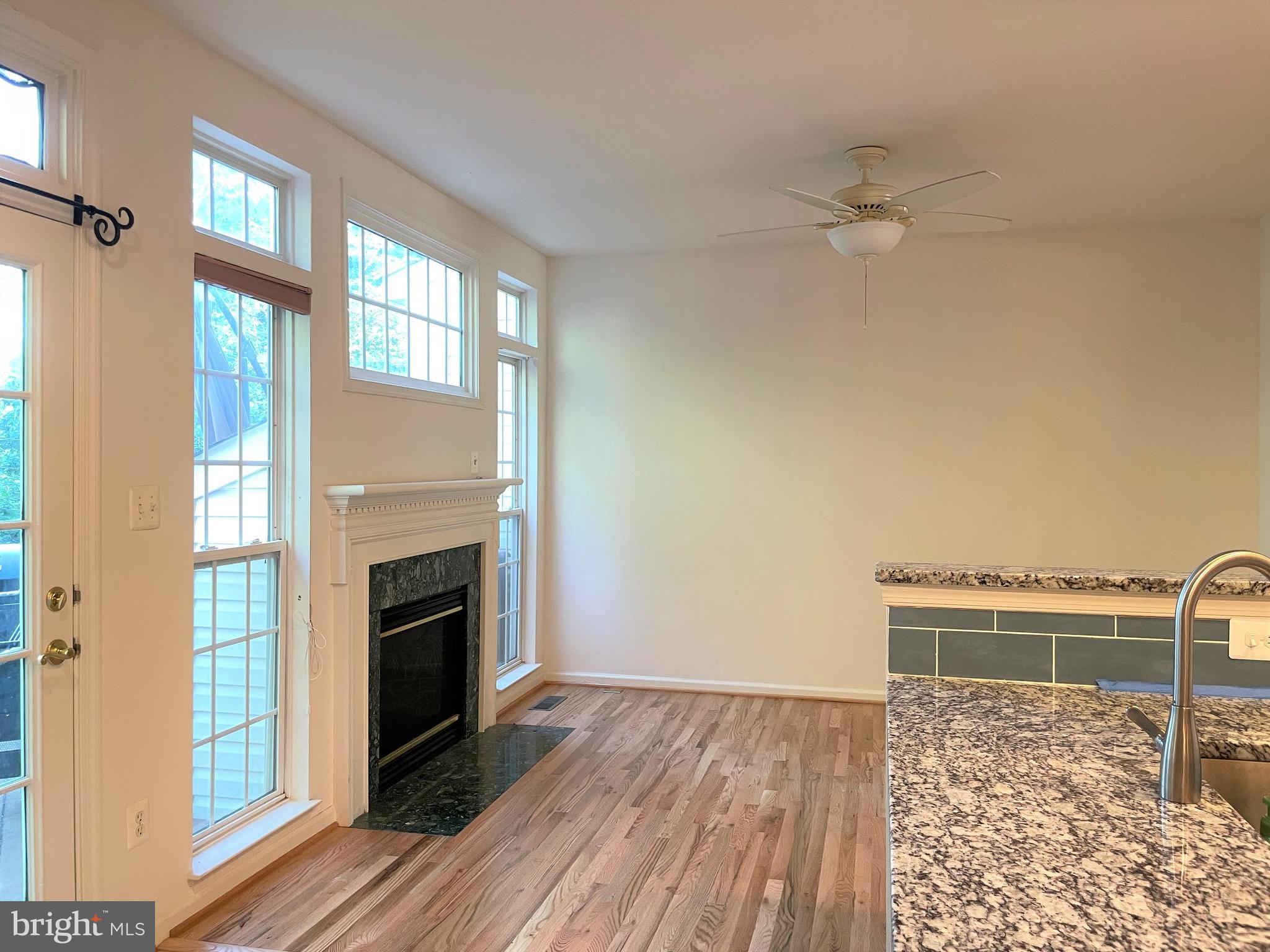 METRO PLACE AT DUNN LORING - Residential Lease