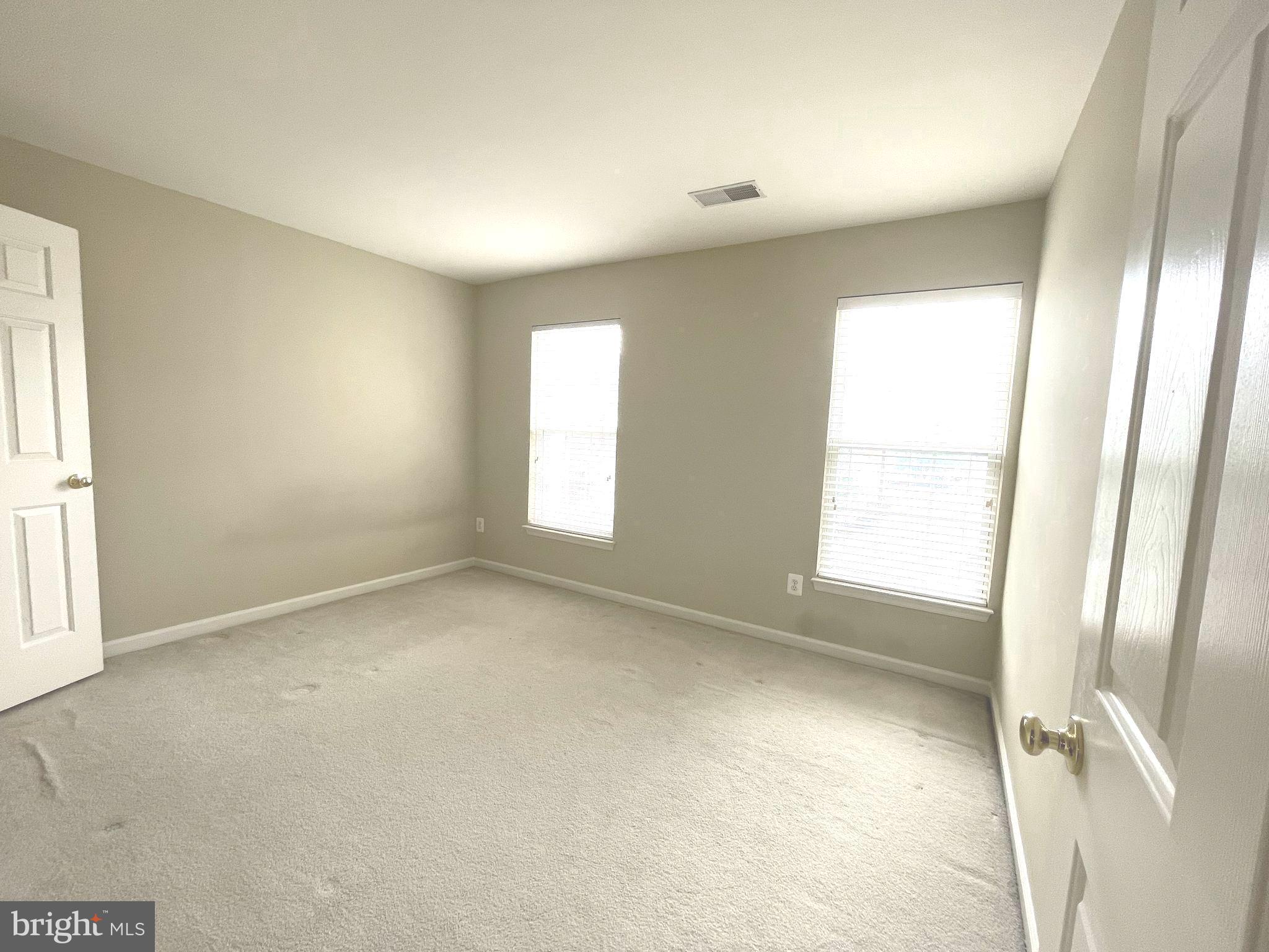 METRO PLACE AT DUNN LORING - Residential Lease