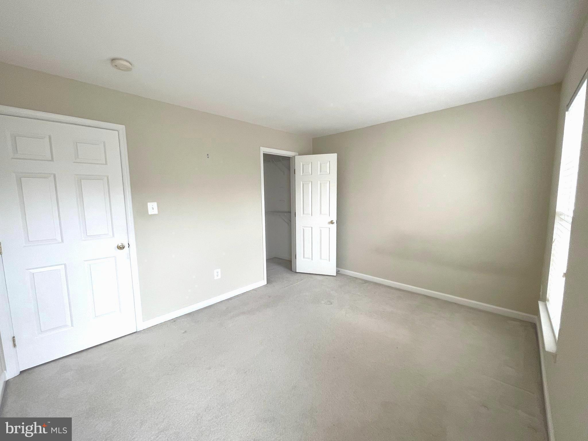 METRO PLACE AT DUNN LORING - Residential Lease