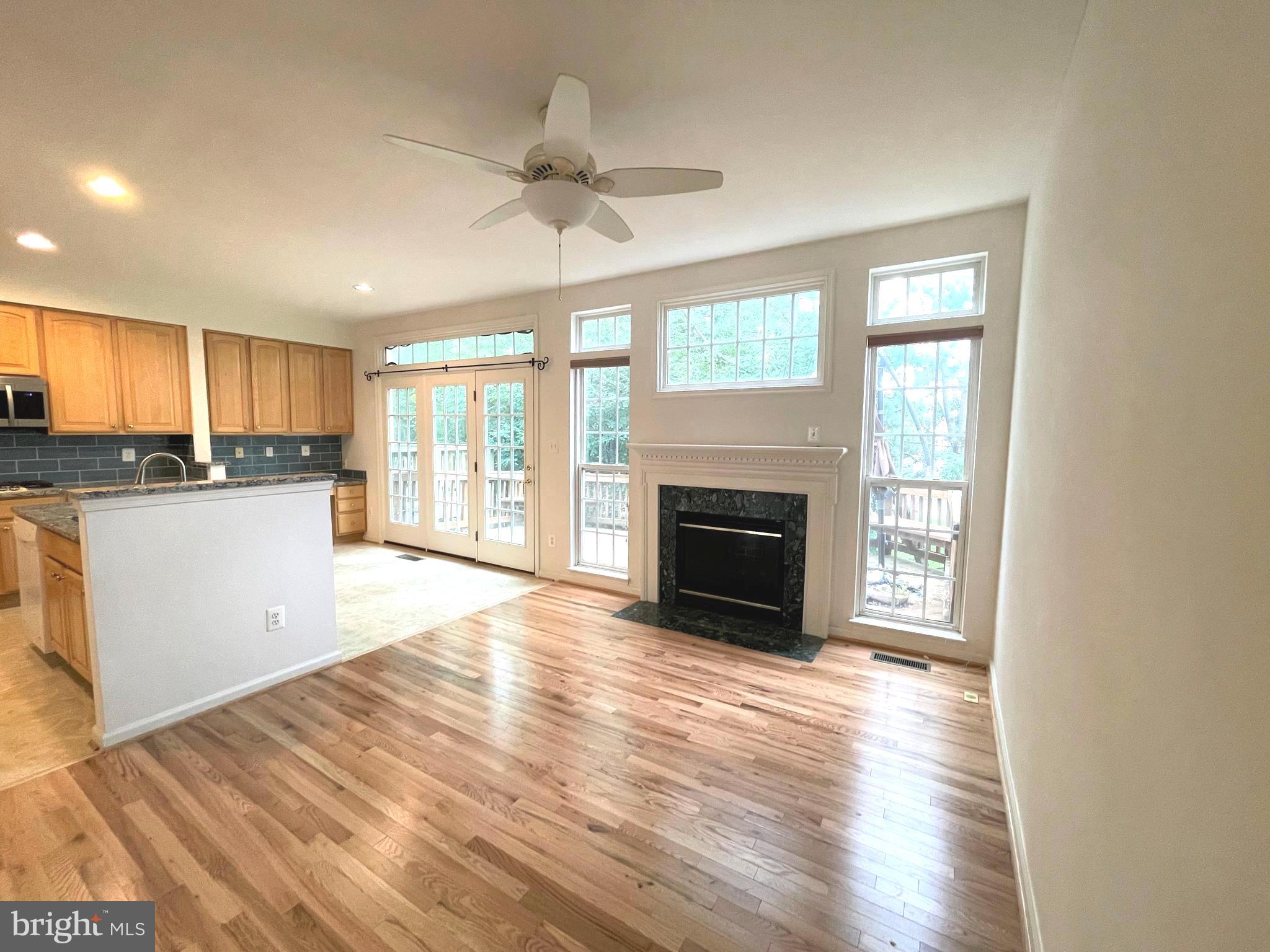 METRO PLACE AT DUNN LORING - Residential Lease