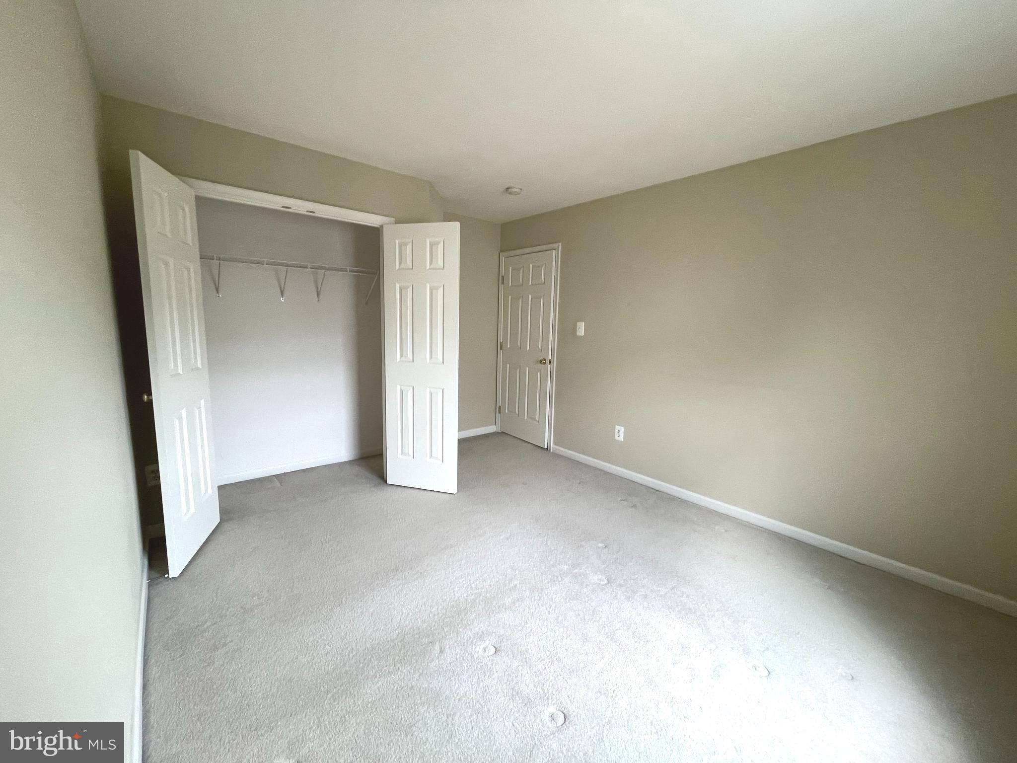 METRO PLACE AT DUNN LORING - Residential Lease