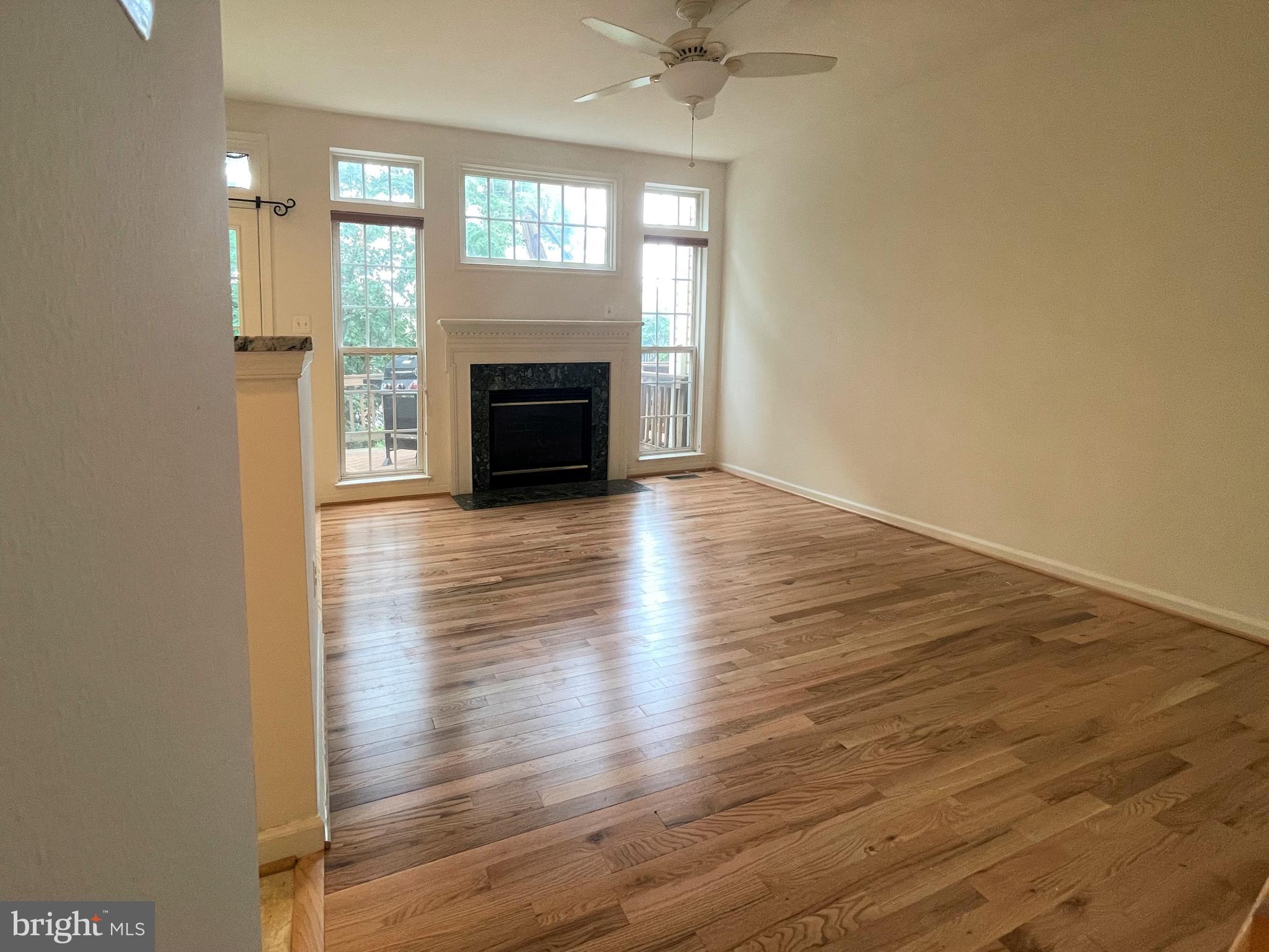 METRO PLACE AT DUNN LORING - Residential Lease