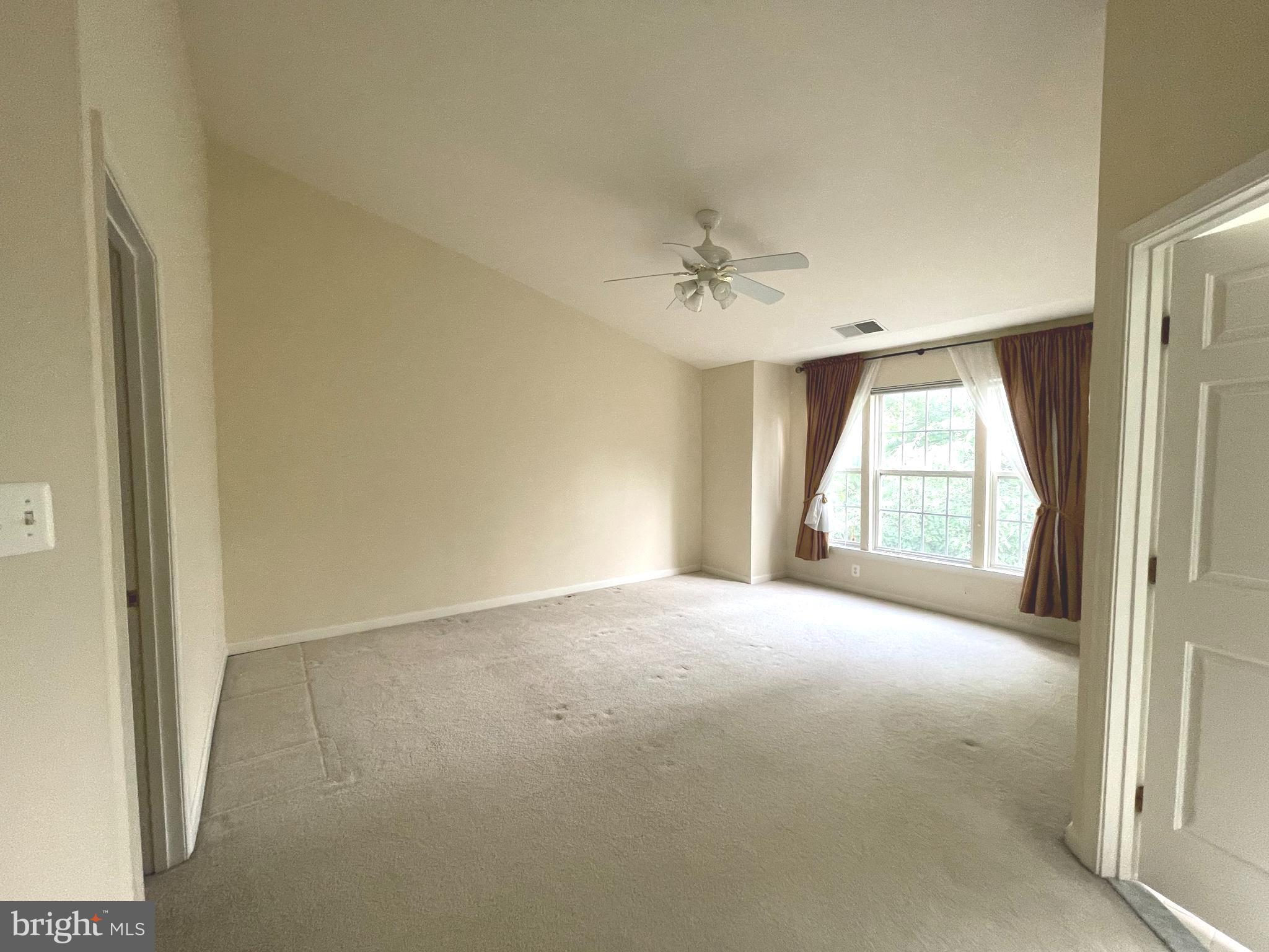 METRO PLACE AT DUNN LORING - Residential Lease