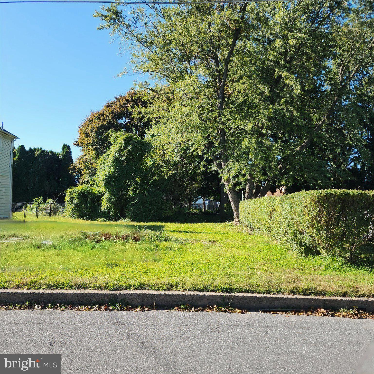 122 LOGAN AVENUE