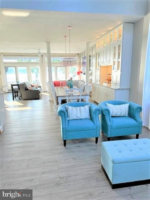 PASADENA - Residential