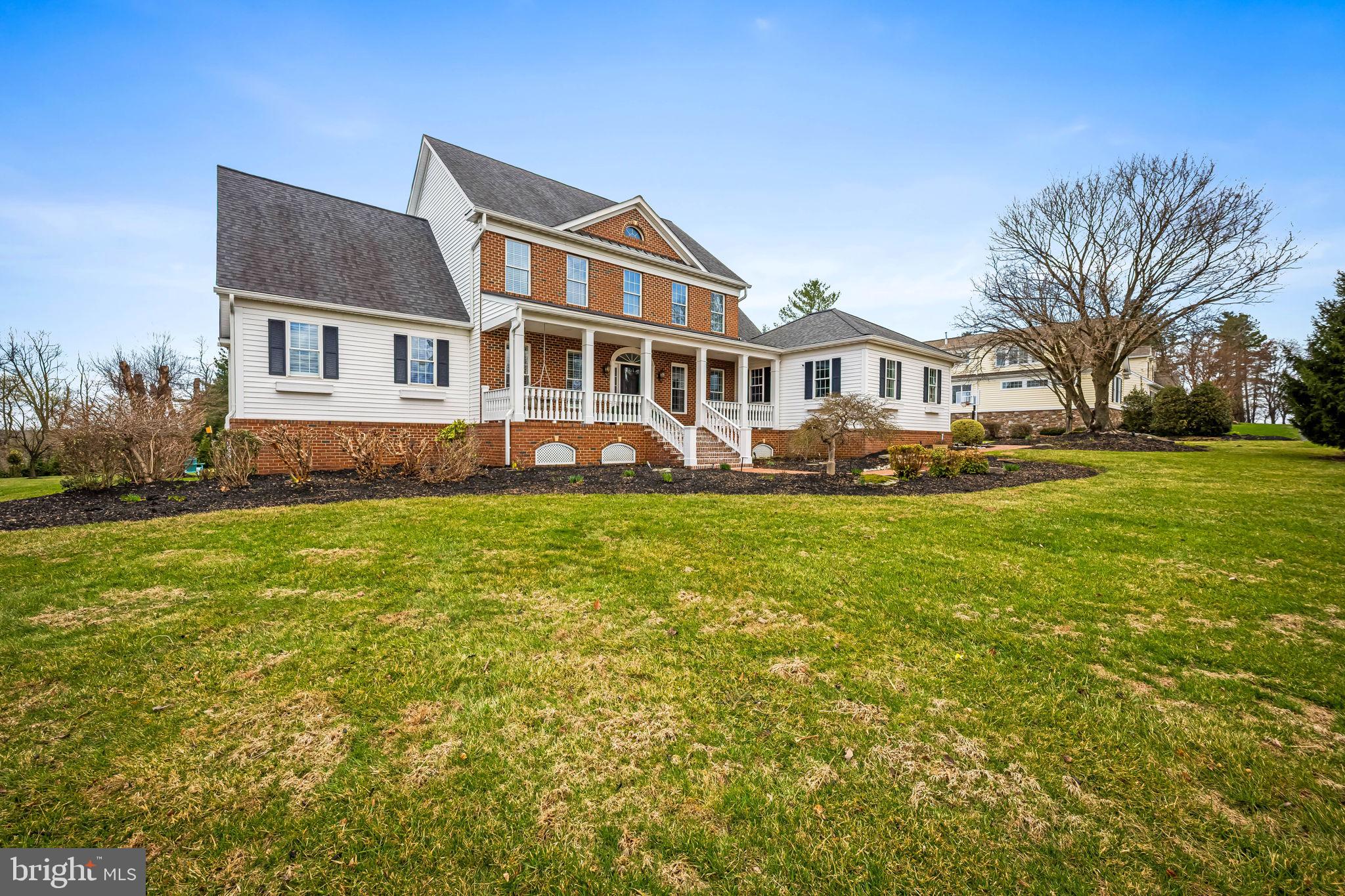 3263 FOX VALLEY DRIVE