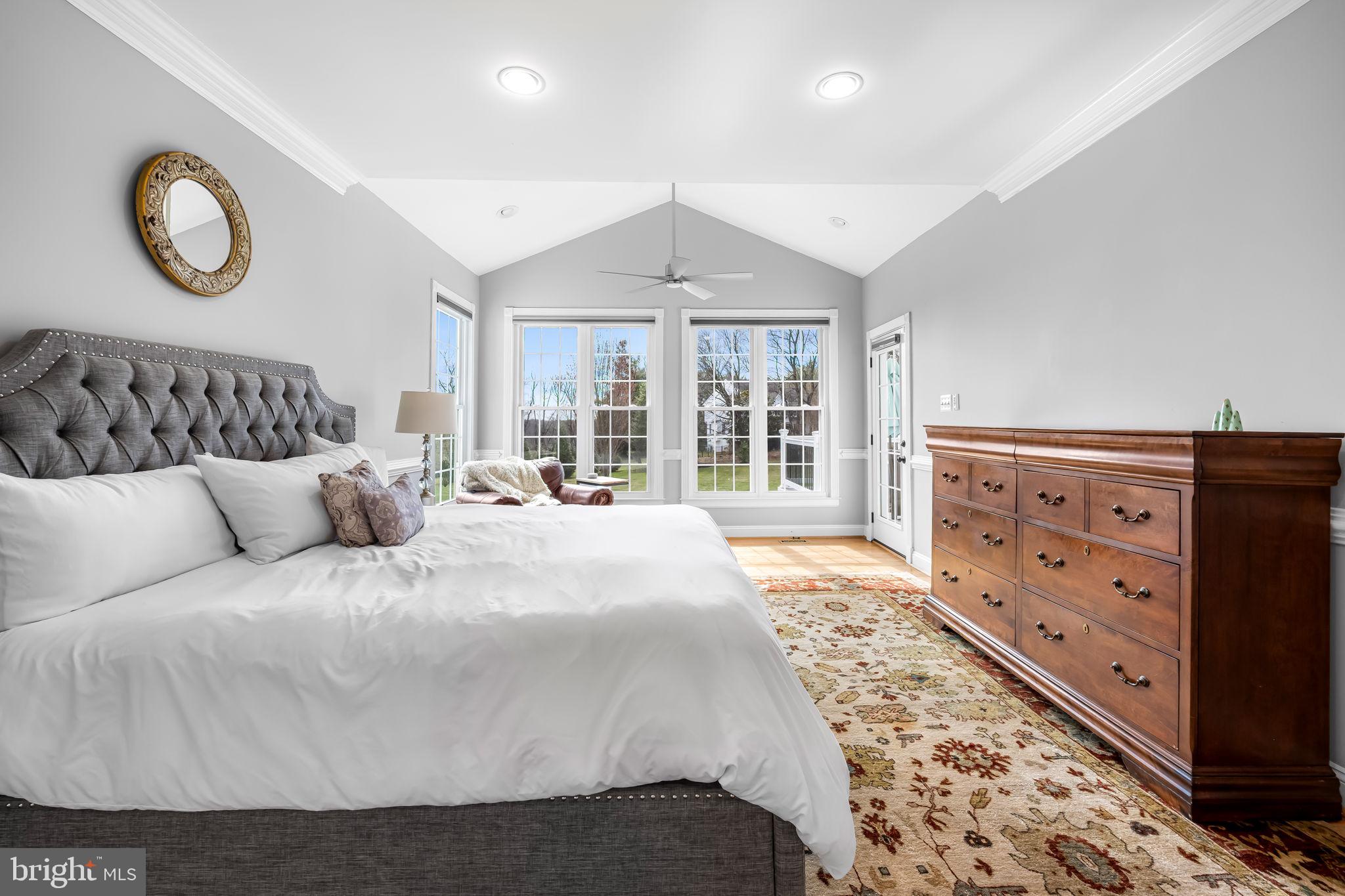 FOX VALLEY - Residential