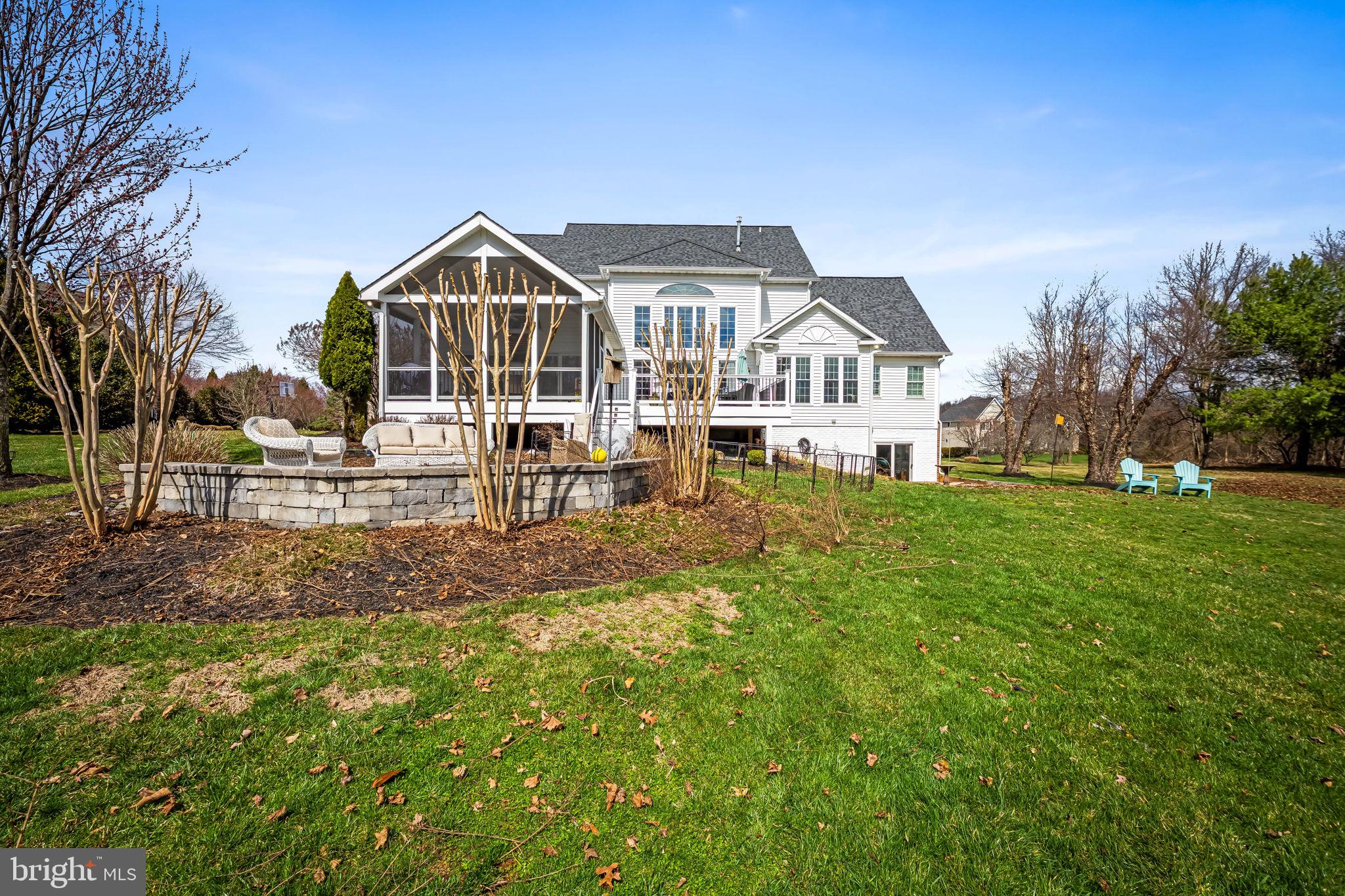 FOX VALLEY - Residential