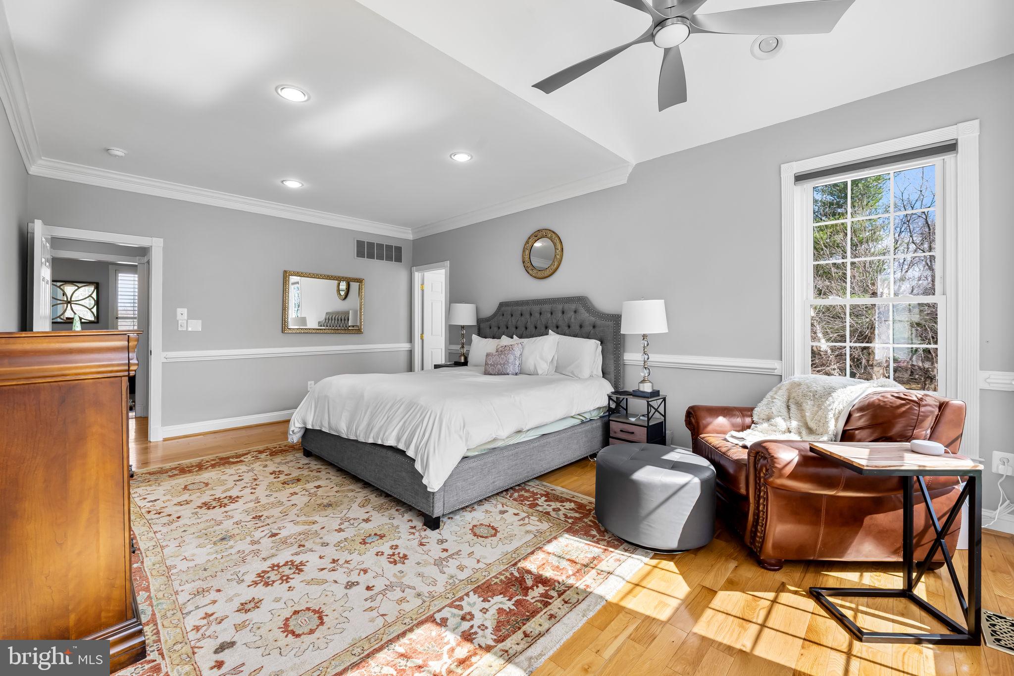 FOX VALLEY - Residential