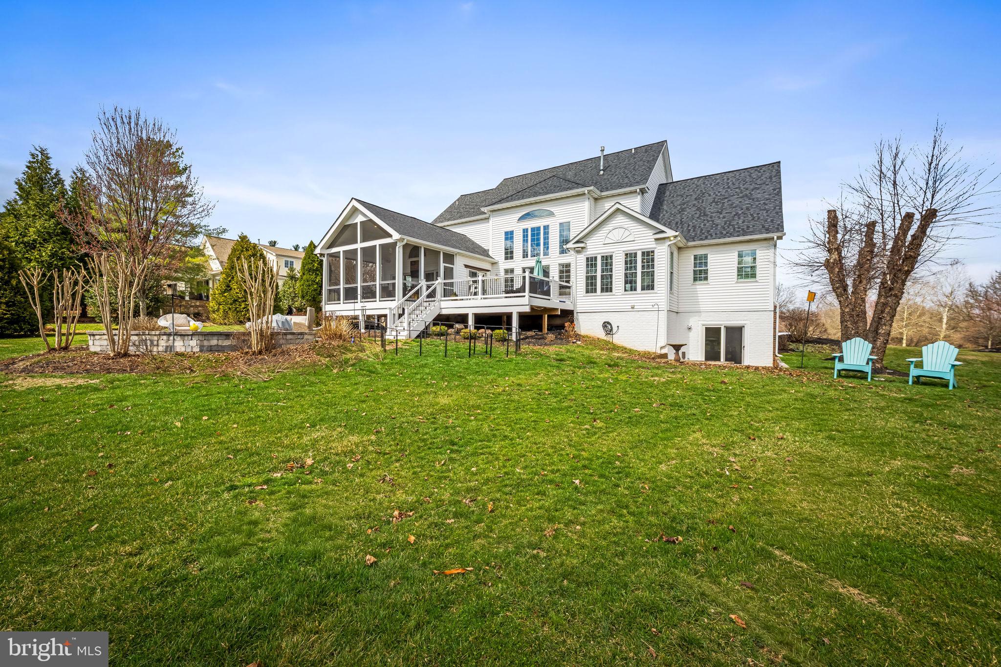 FOX VALLEY - Residential