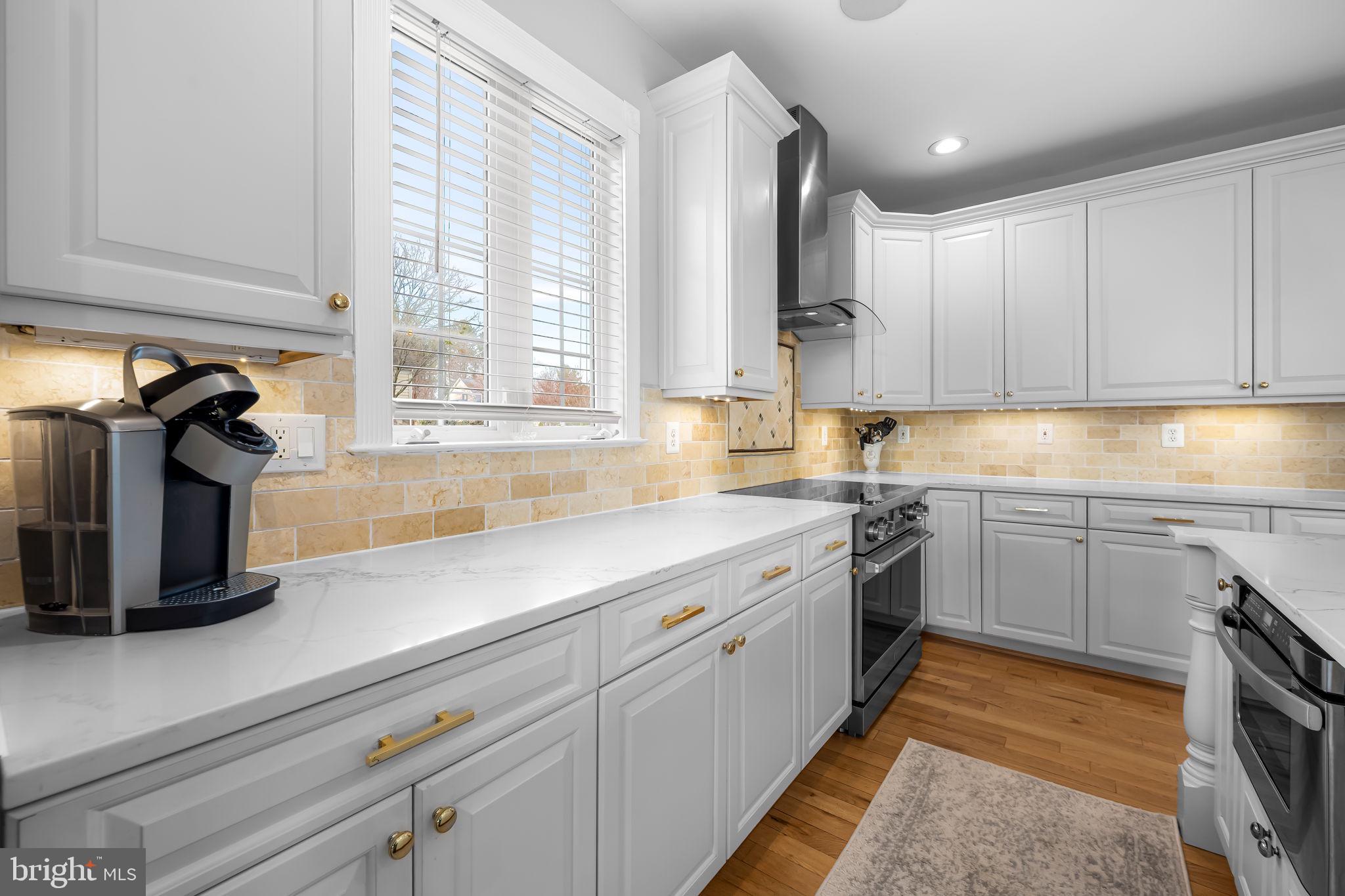 FOX VALLEY - Residential